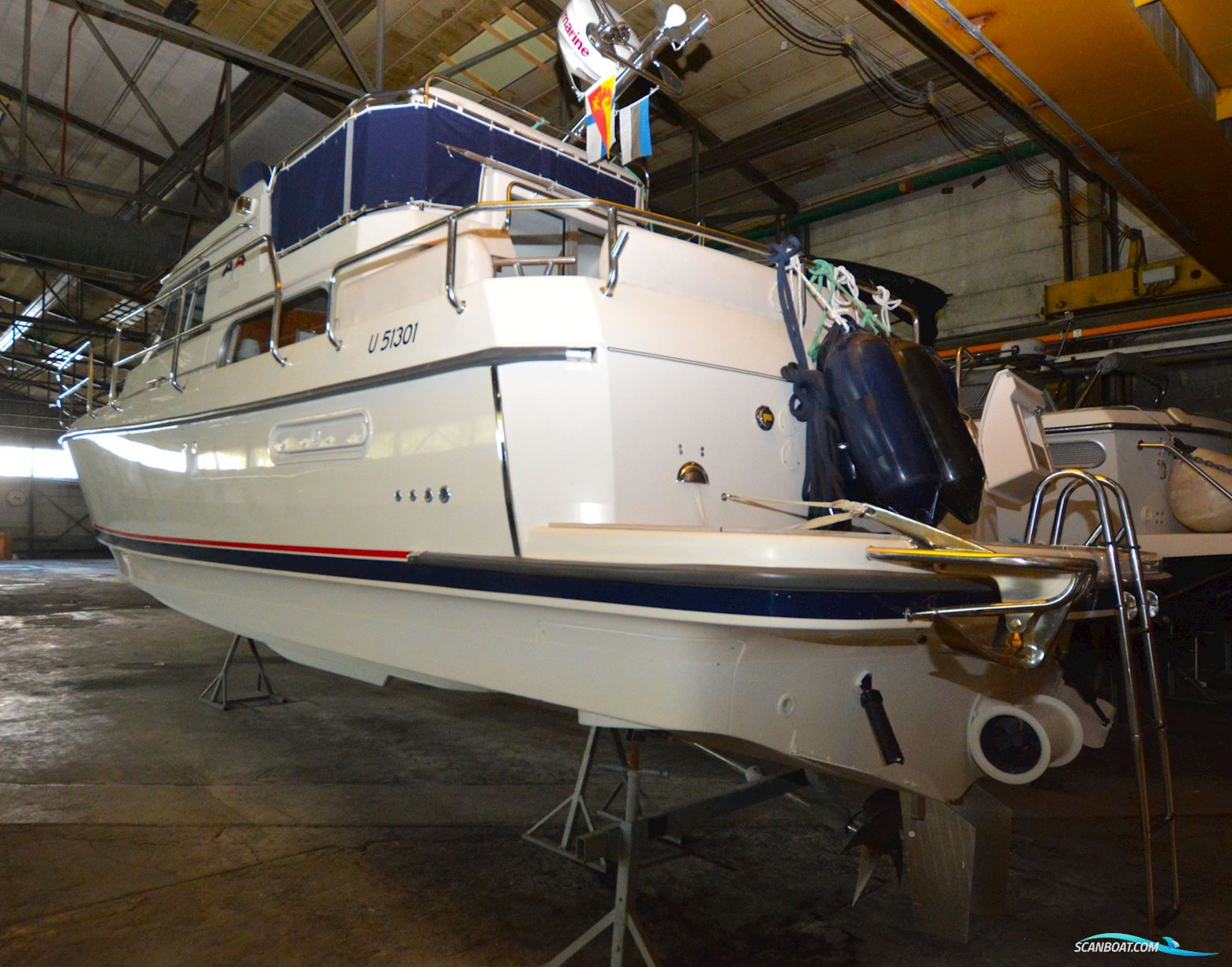 Nimbus 340 Commander Fly