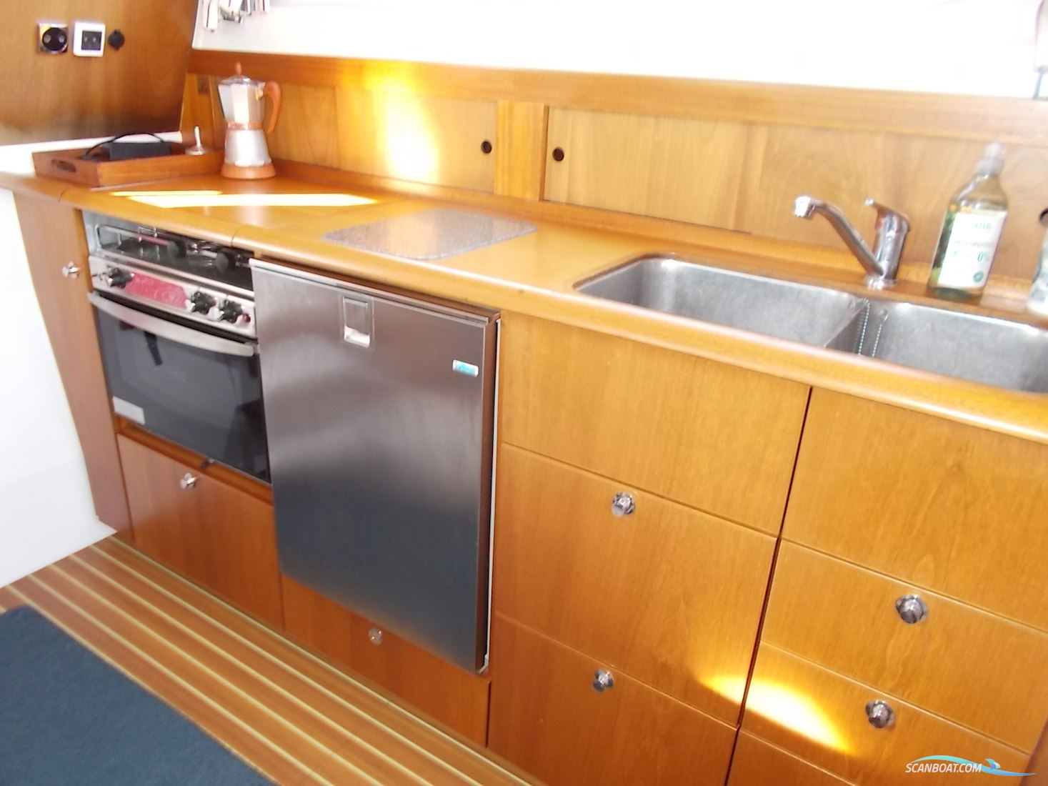 Nimbus 340 Commander