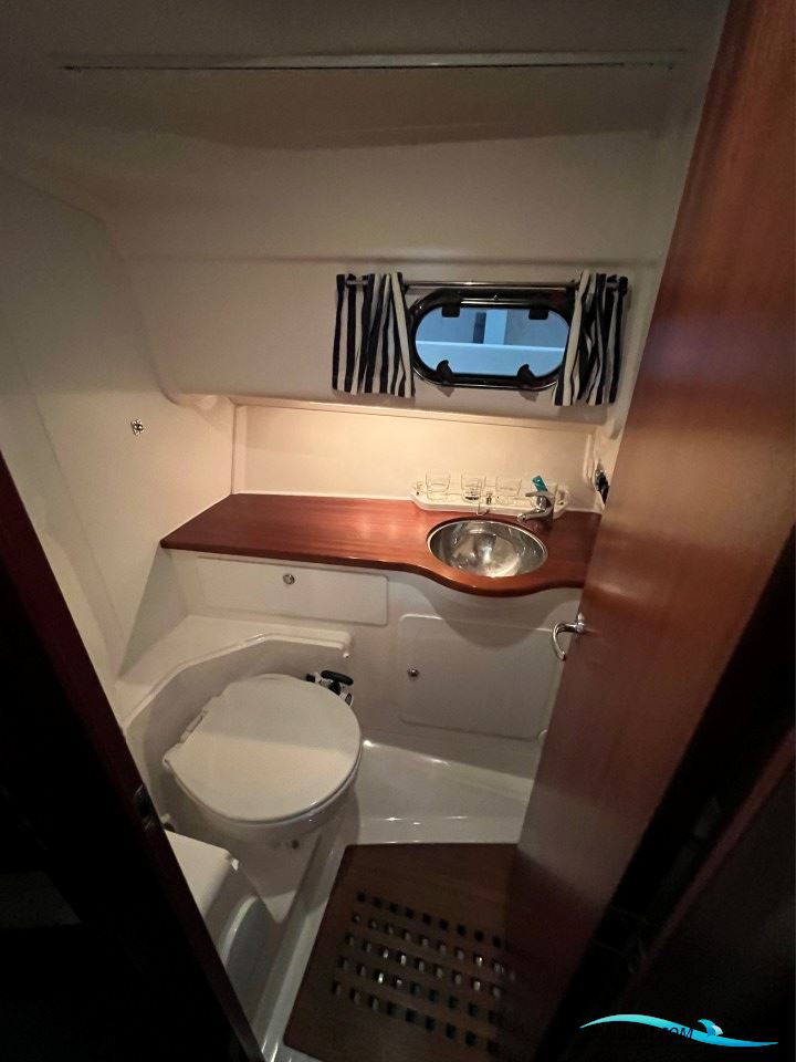 Nimbus 340 Commander