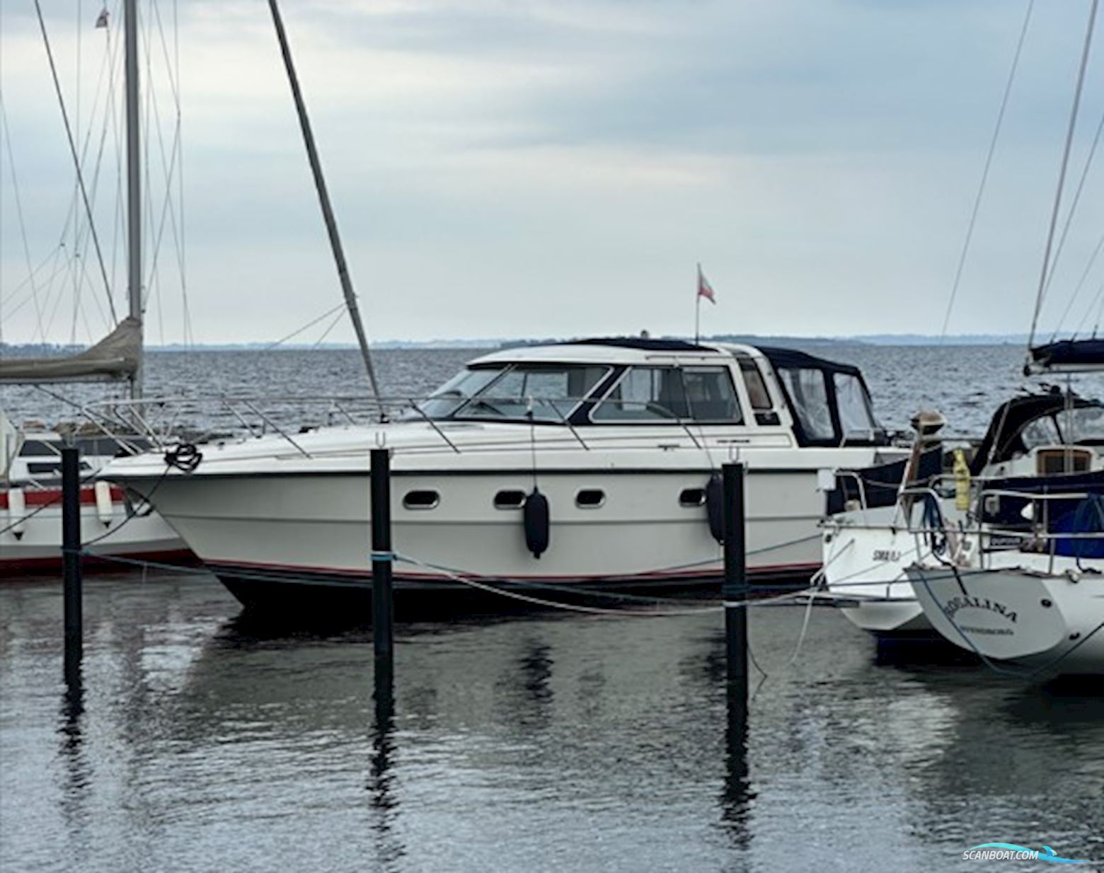 Nimbus 35 DC Motorboot 1989, mit Volvo Penta
 motor, Dänemark