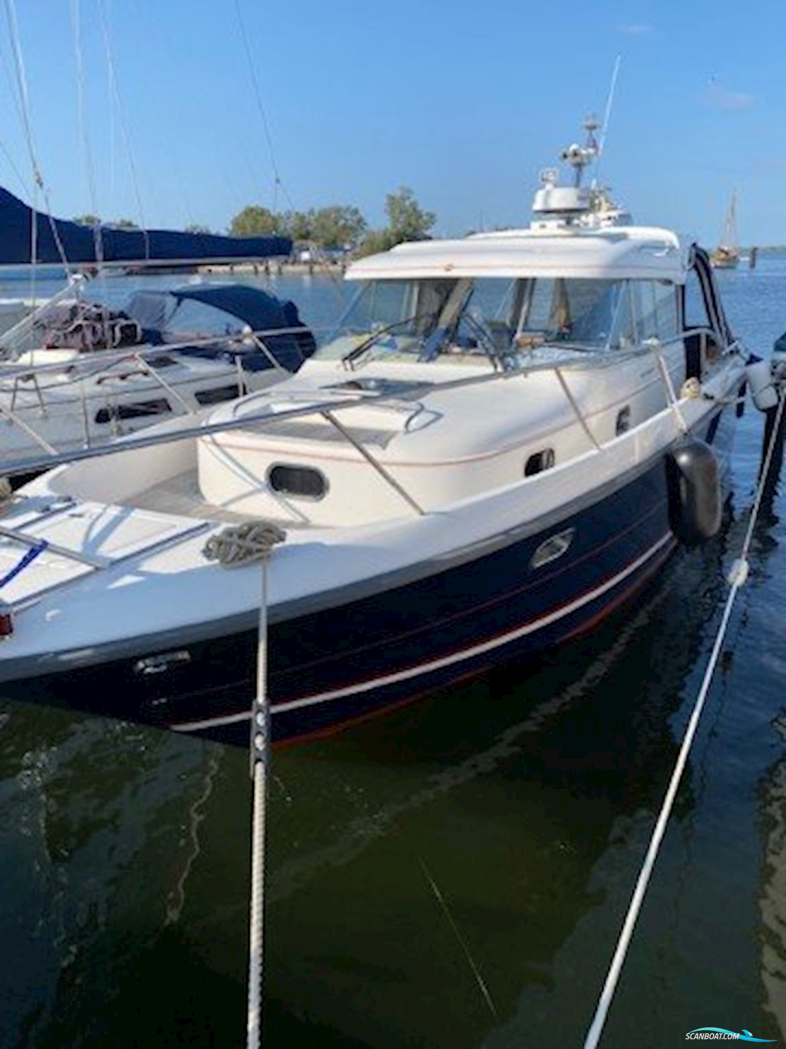 Nimbus 35 Nova Coupe