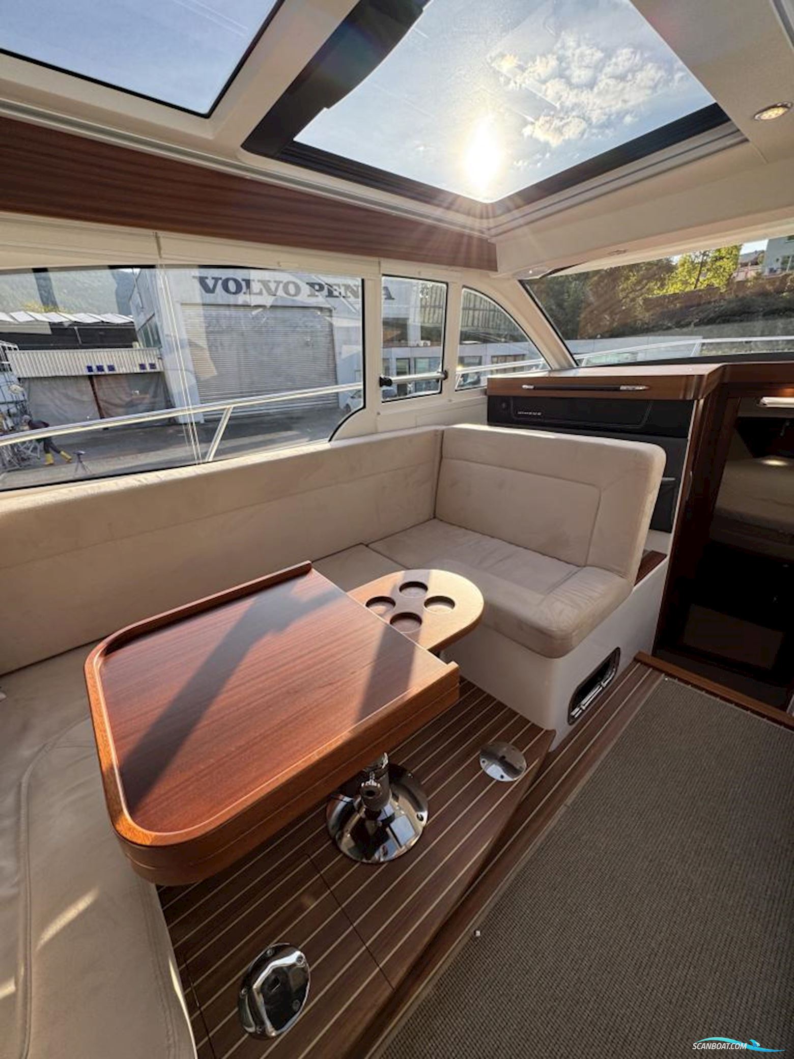 Nimbus 365 Coupé - Reserviert