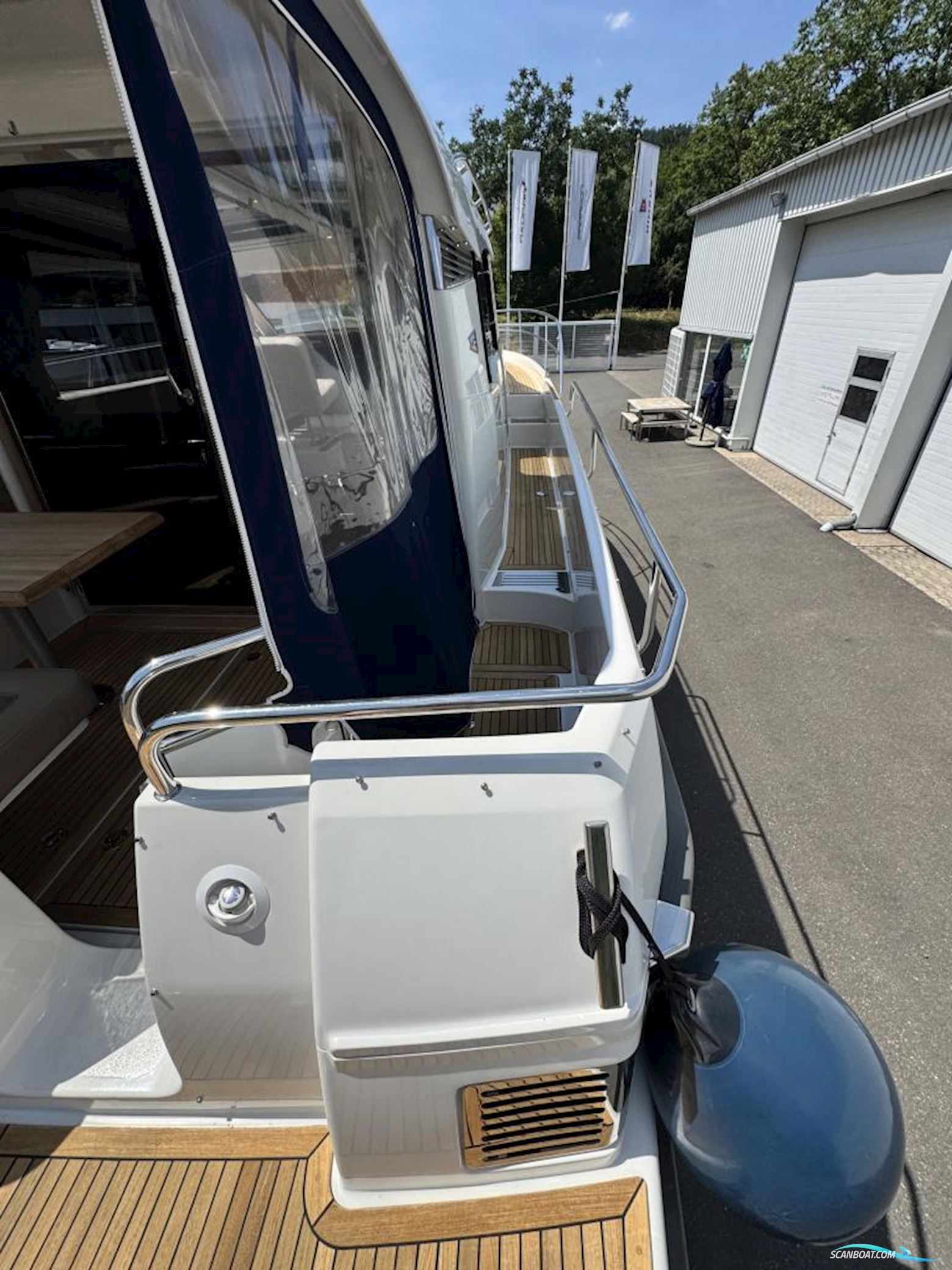 Nimbus 365 Coupé