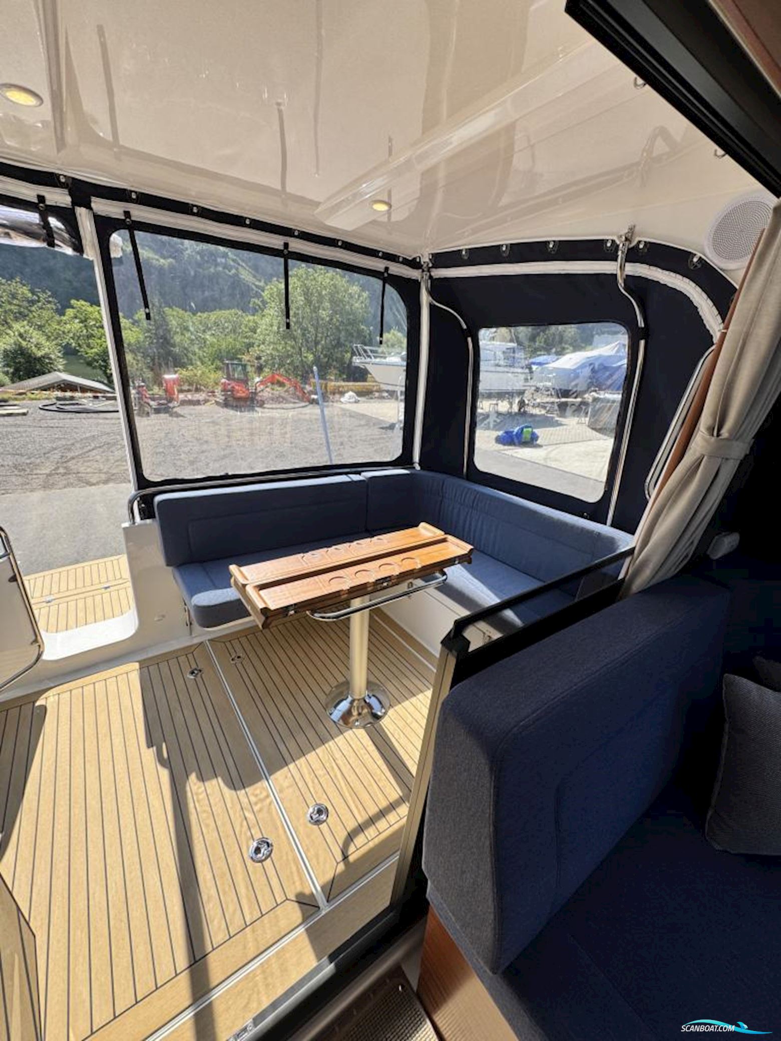 Nimbus 365 Coupe