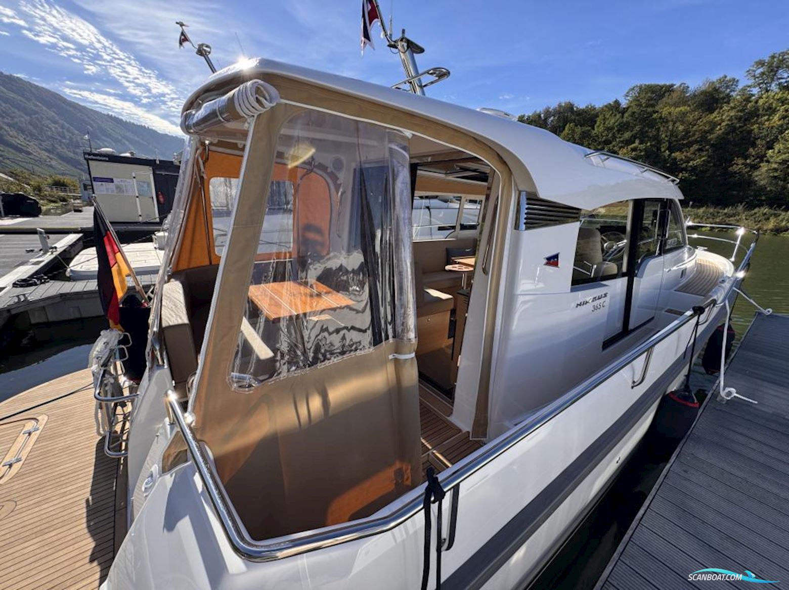 Nimbus 365 Coupé