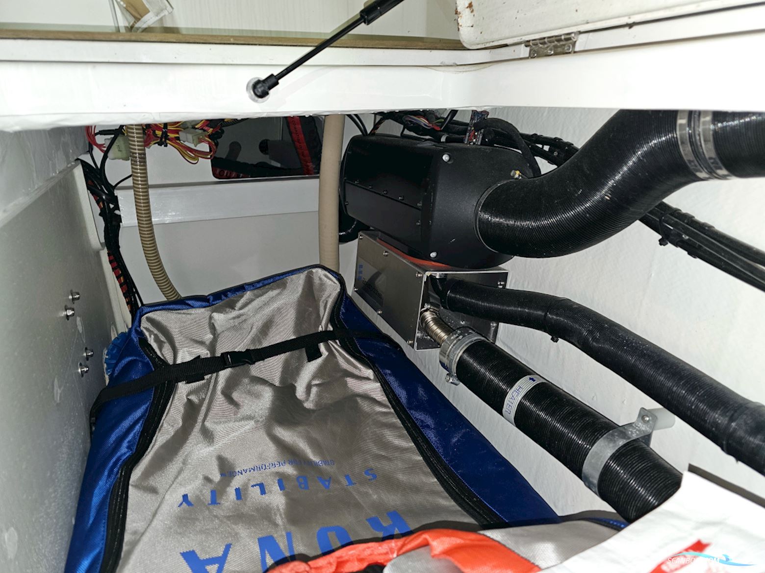 Nimbus 365 Coupe Volvo Penta D6-435 EVC II