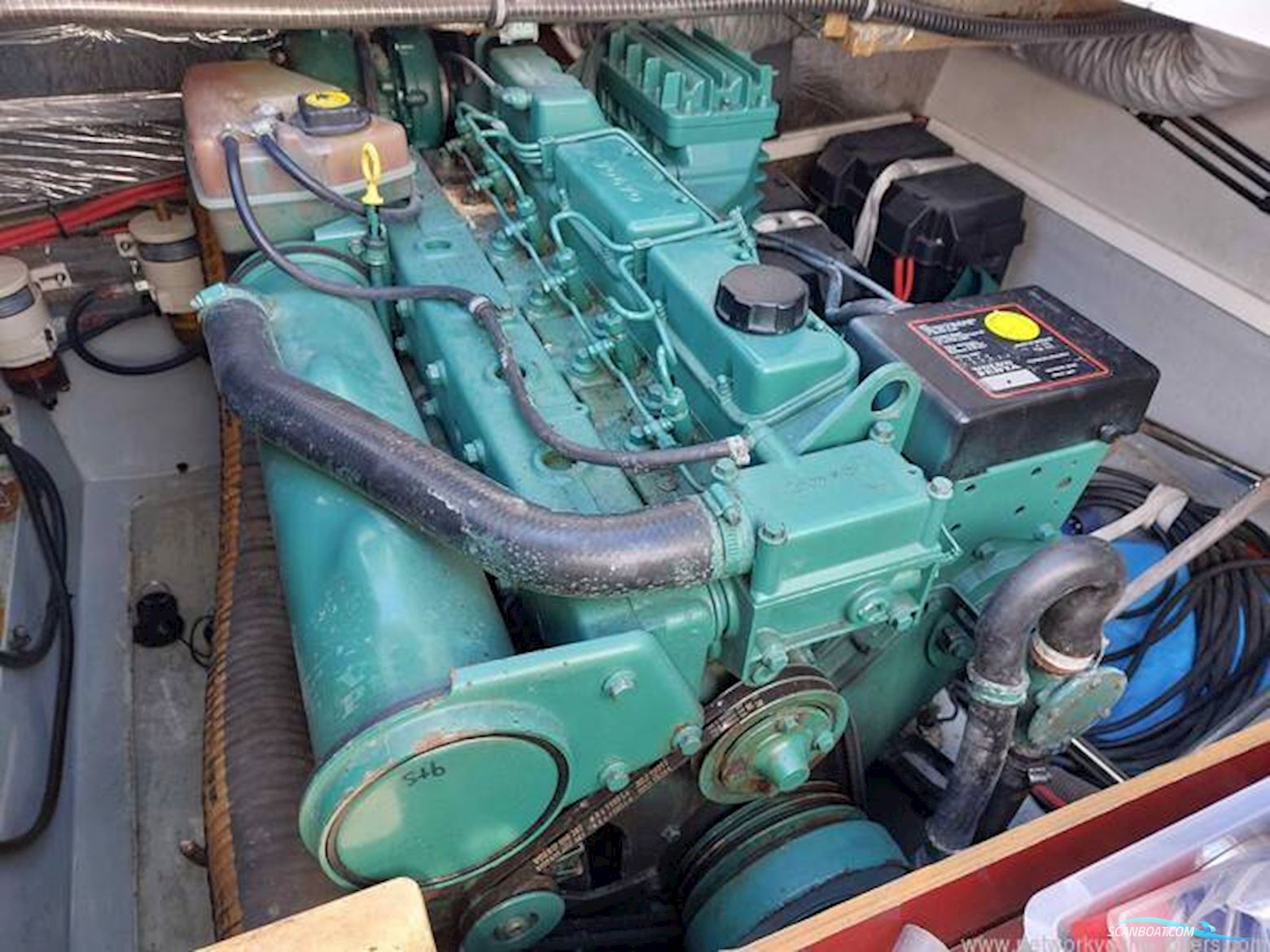 NIMBUS 37 Trawler