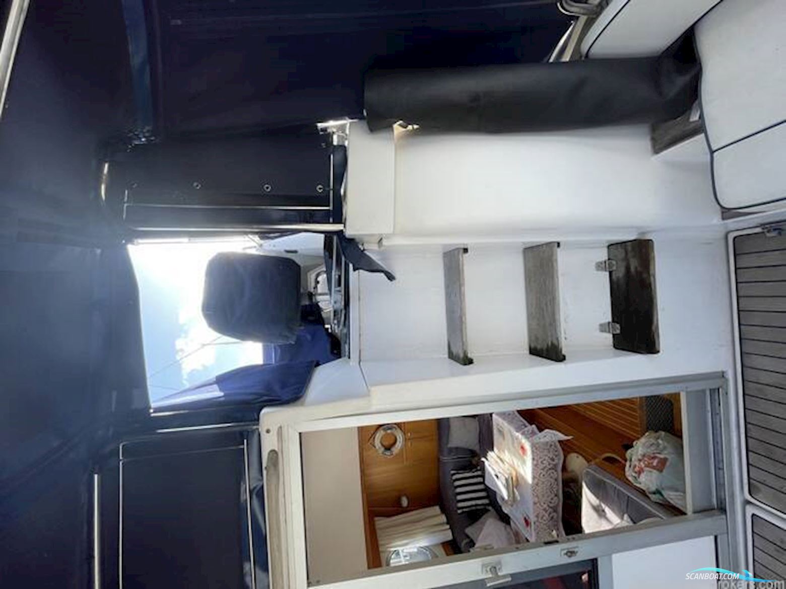 Nimbus 370 Commander