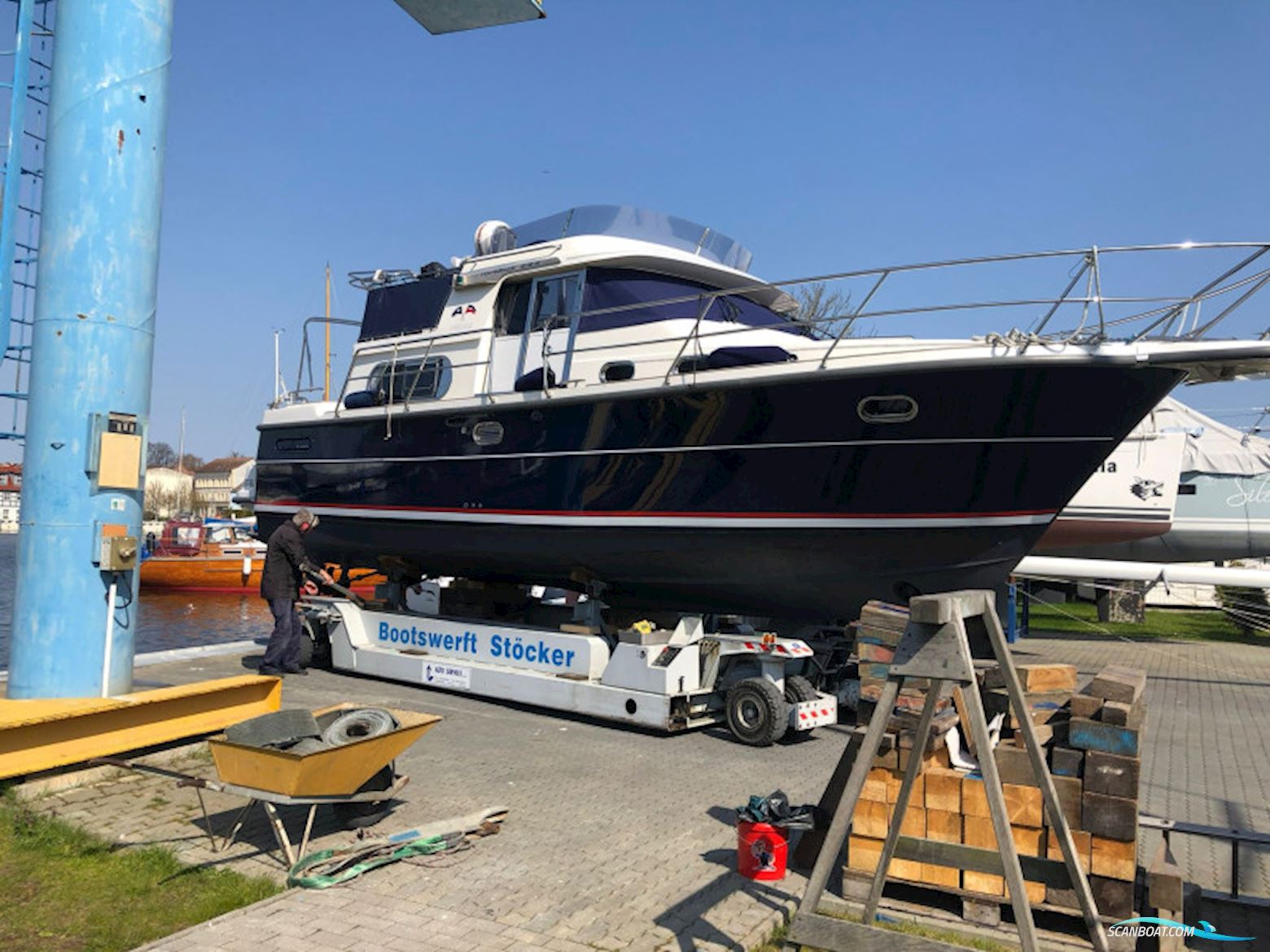 Nimbus 380 Commander