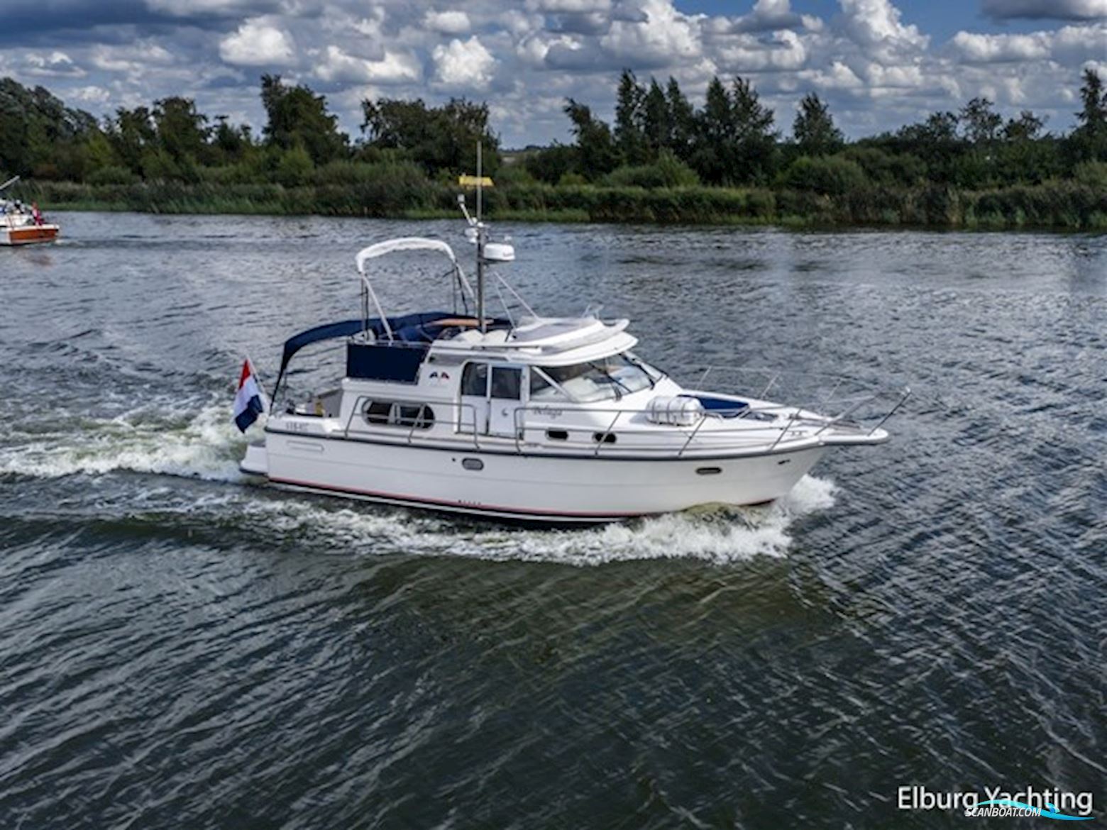 Nimbus 380 Commander