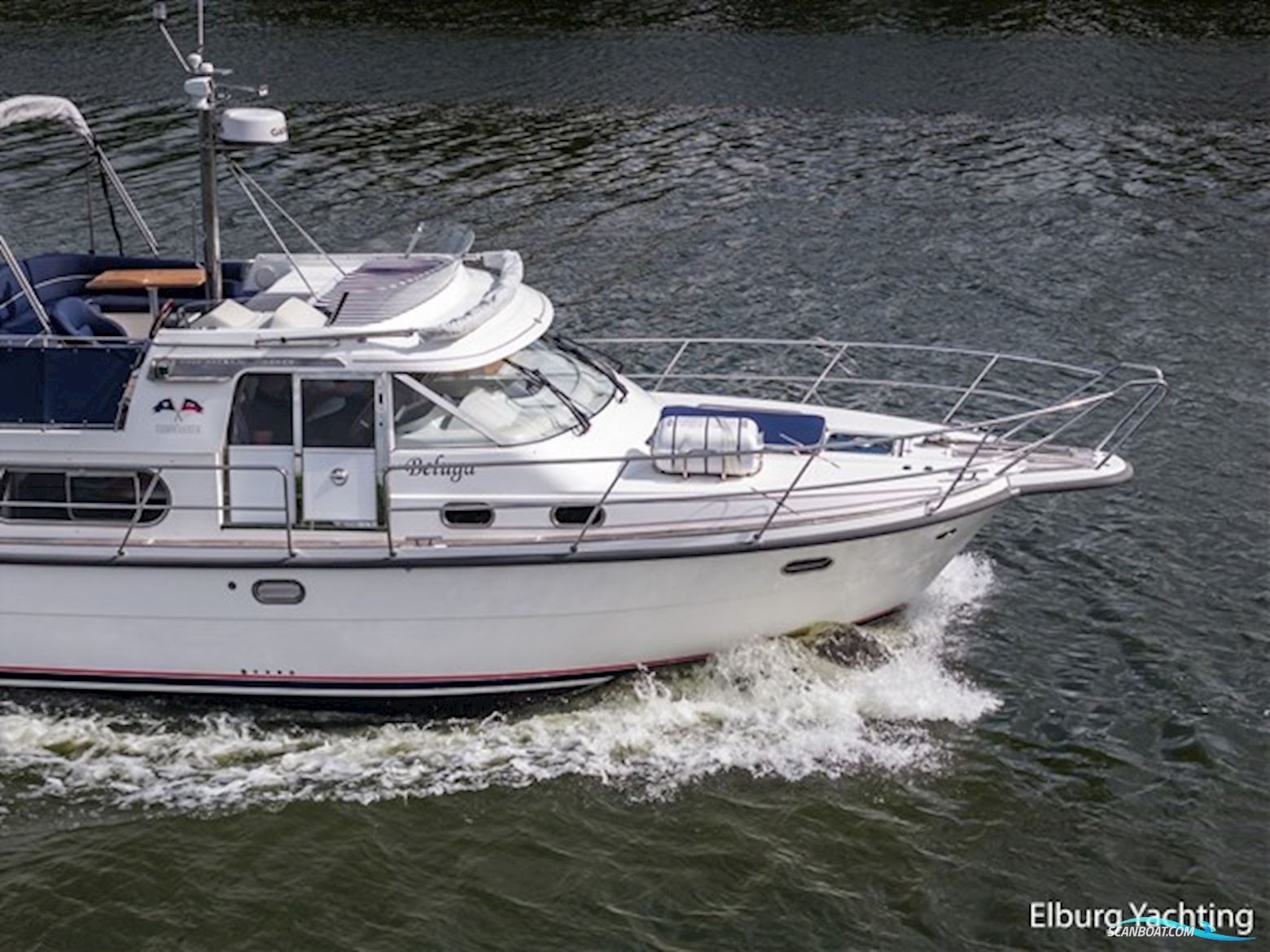 Nimbus 380 Commander