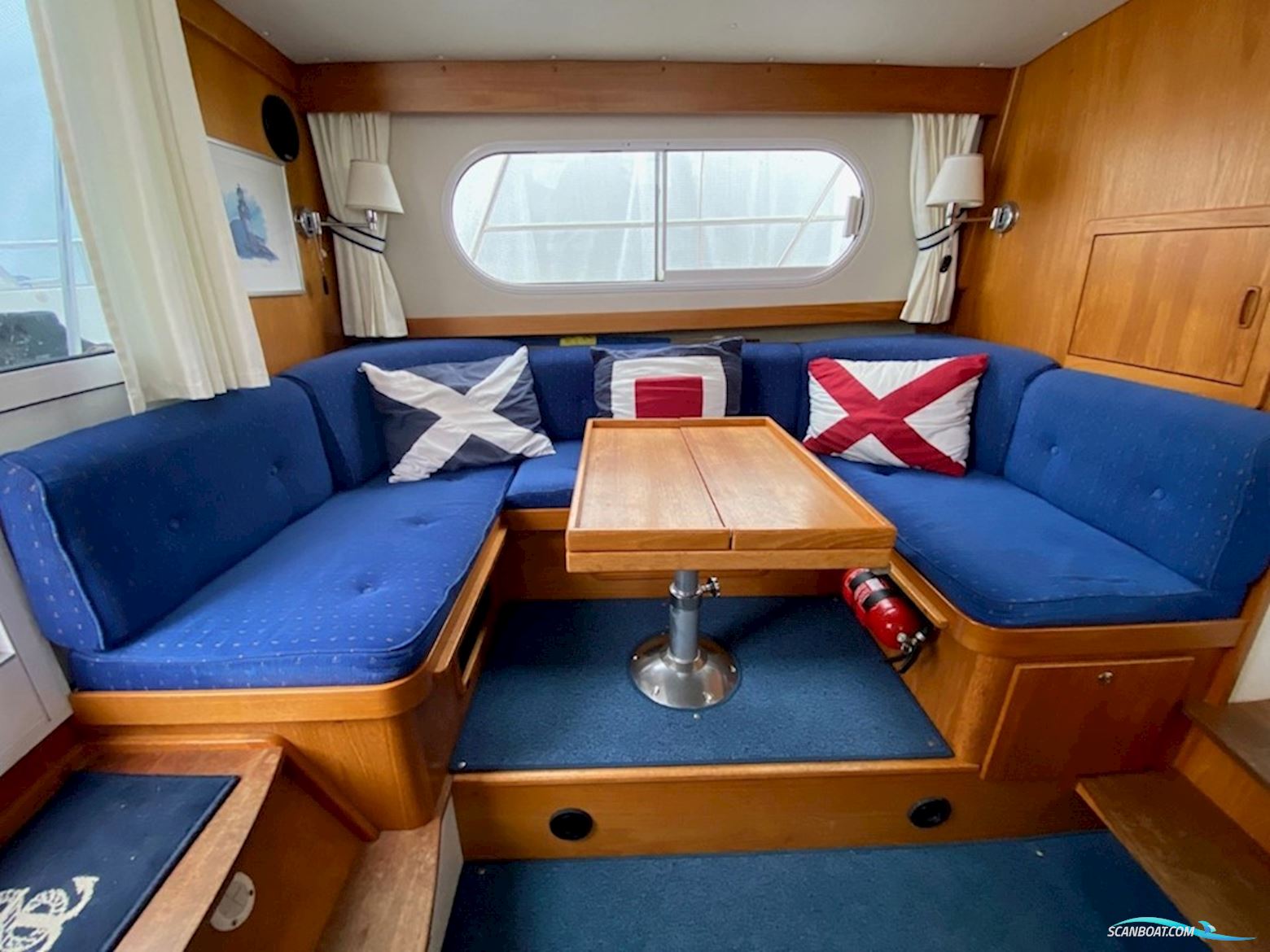 Nimbus 380 Commander