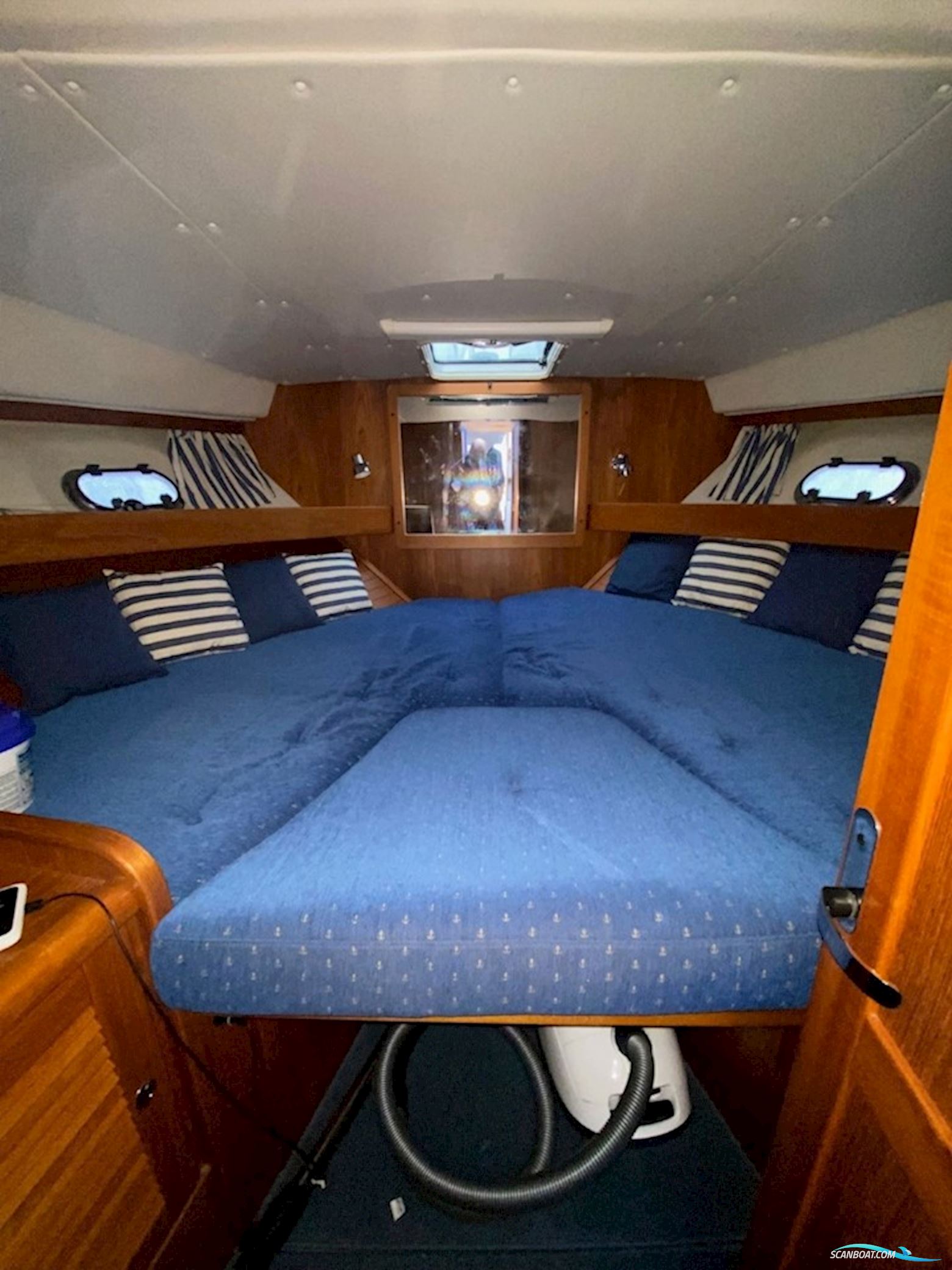 Nimbus 380 Commander