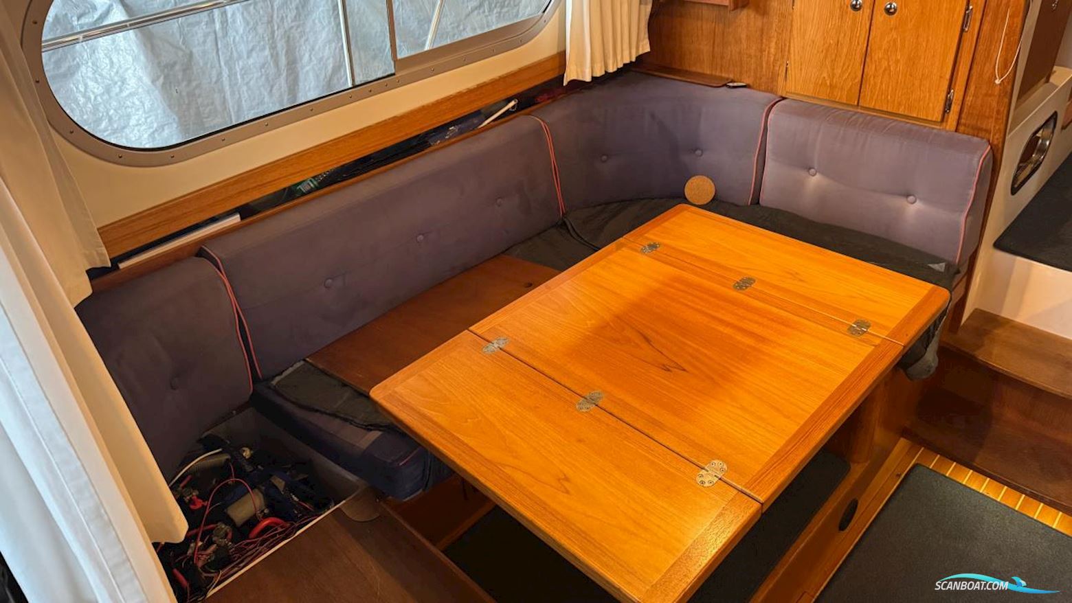 Nimbus 380 Commander