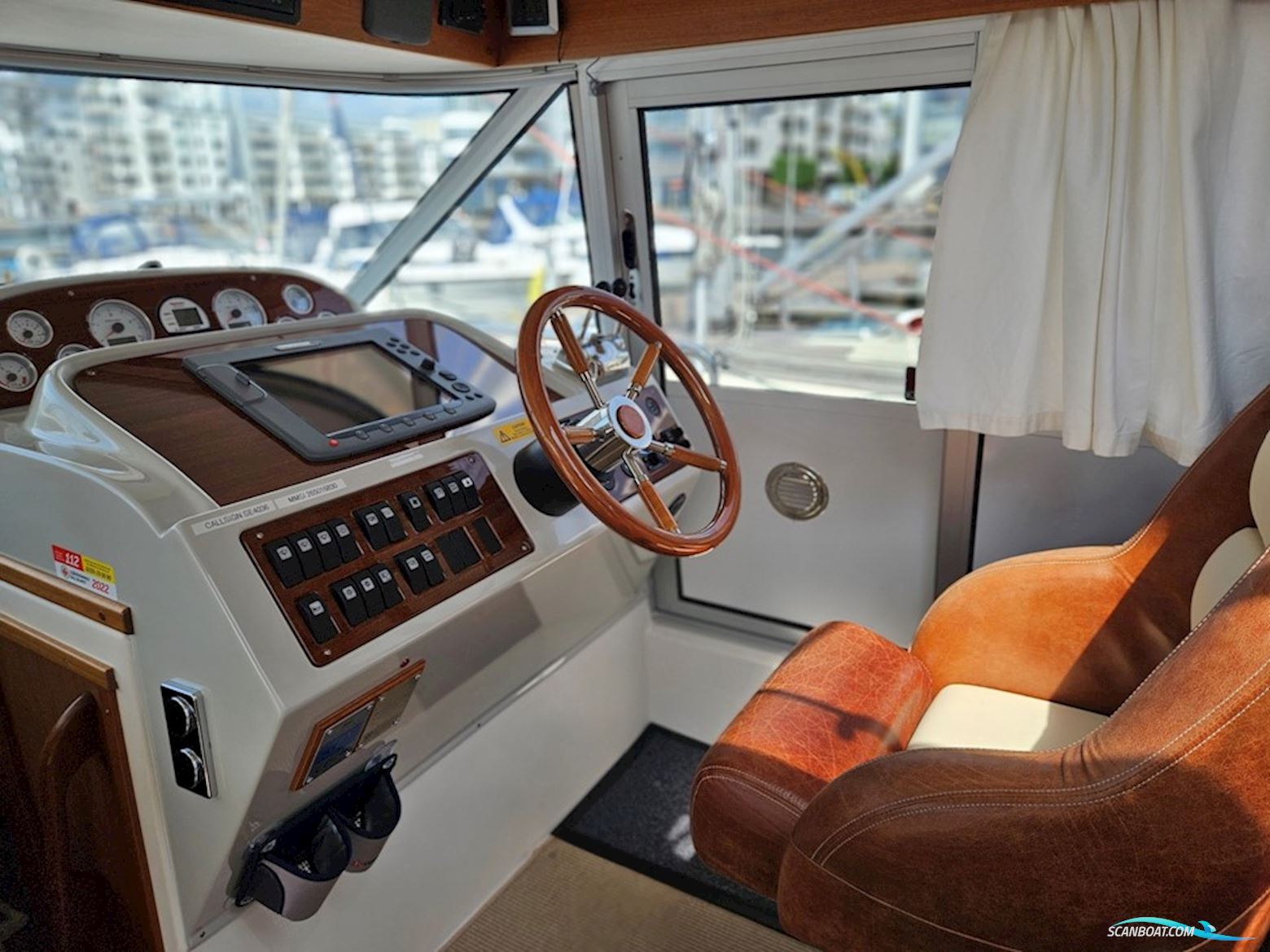 Nimbus 380 Commander