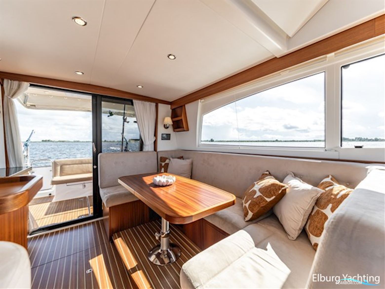 Nimbus 405 Flybridge
