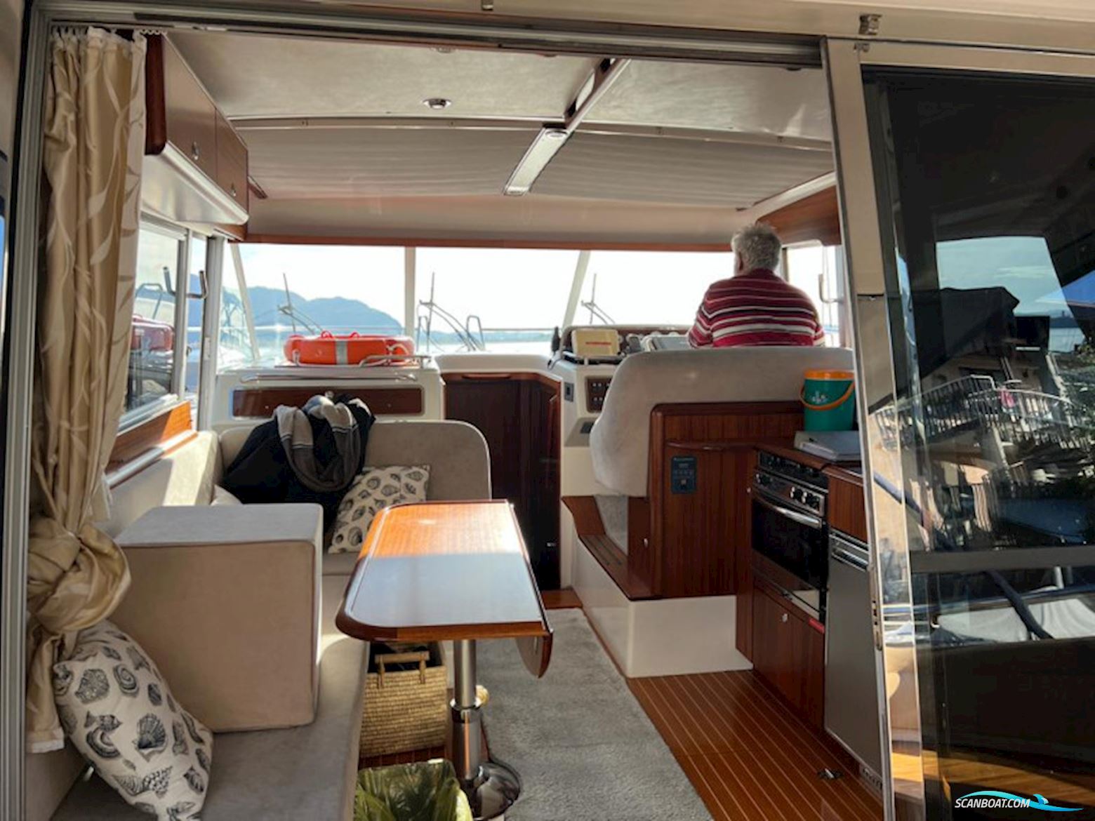 Nimbus 42 Nova Coupé