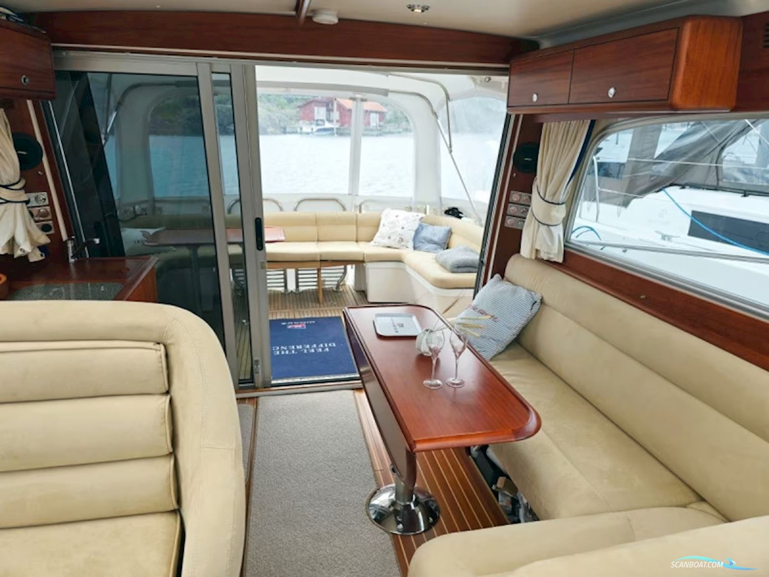 Nimbus 42 Nova Coupé