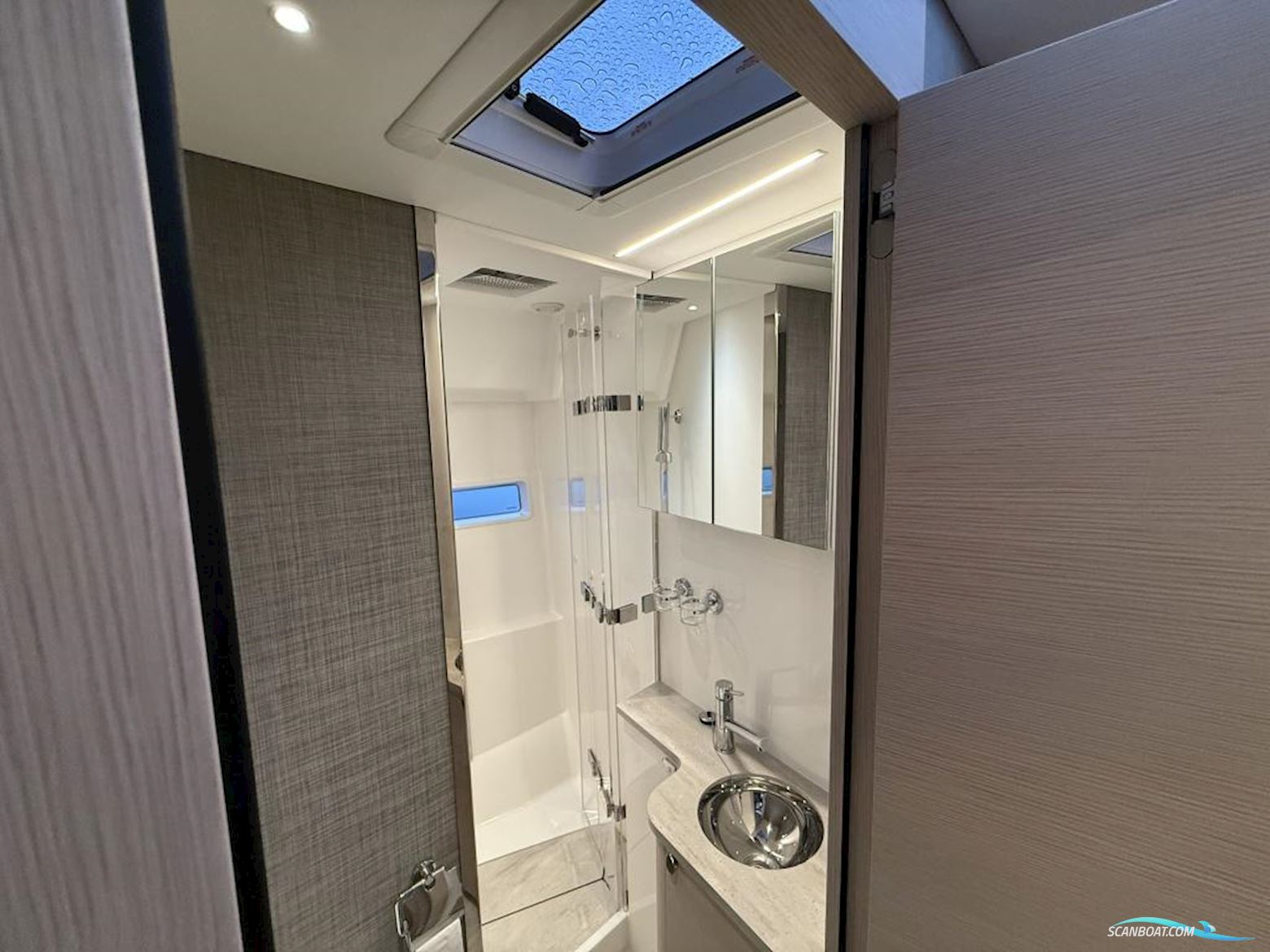 Nimbus 495 Flybridge