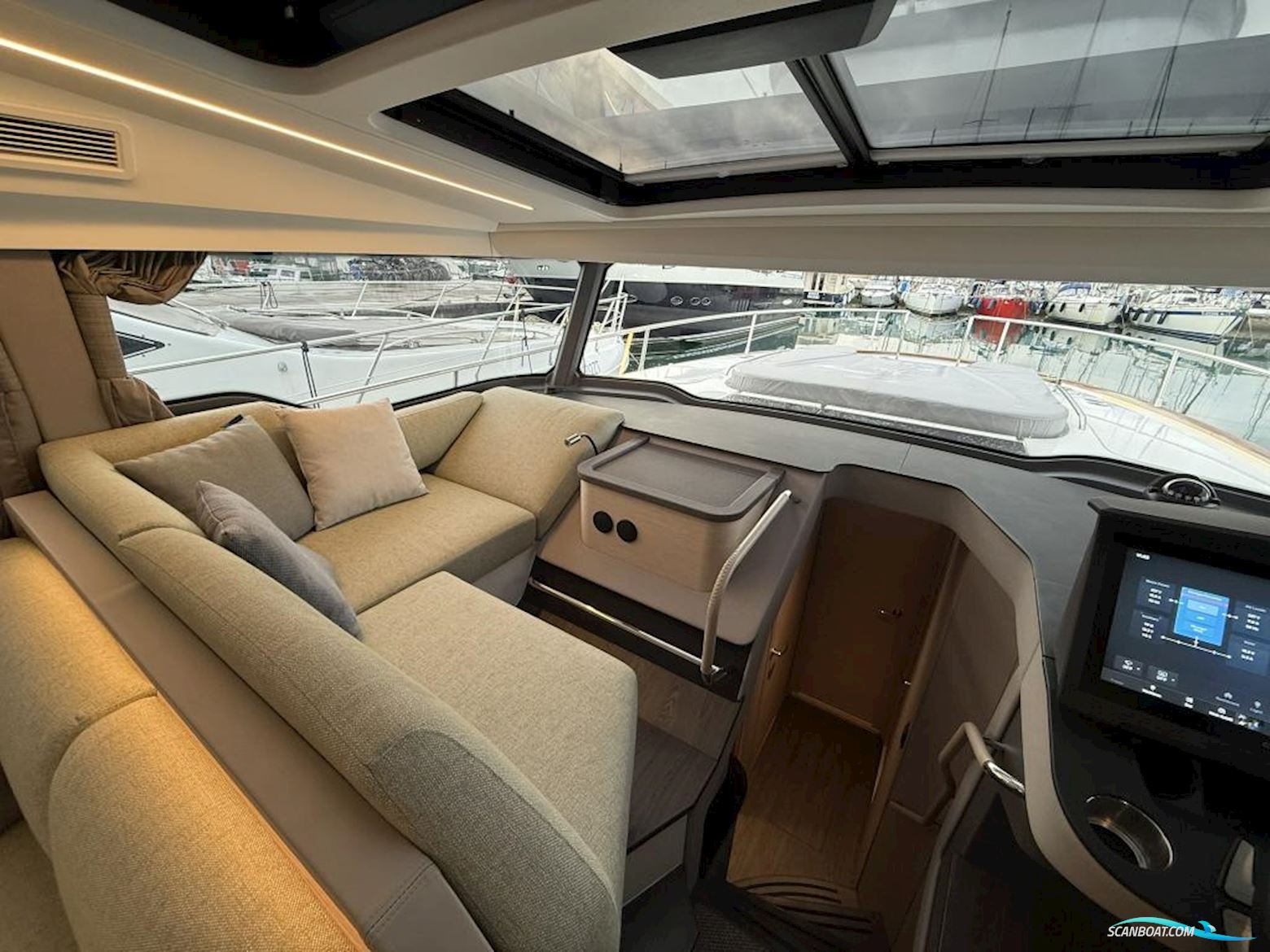 Nimbus 495 Flybridge