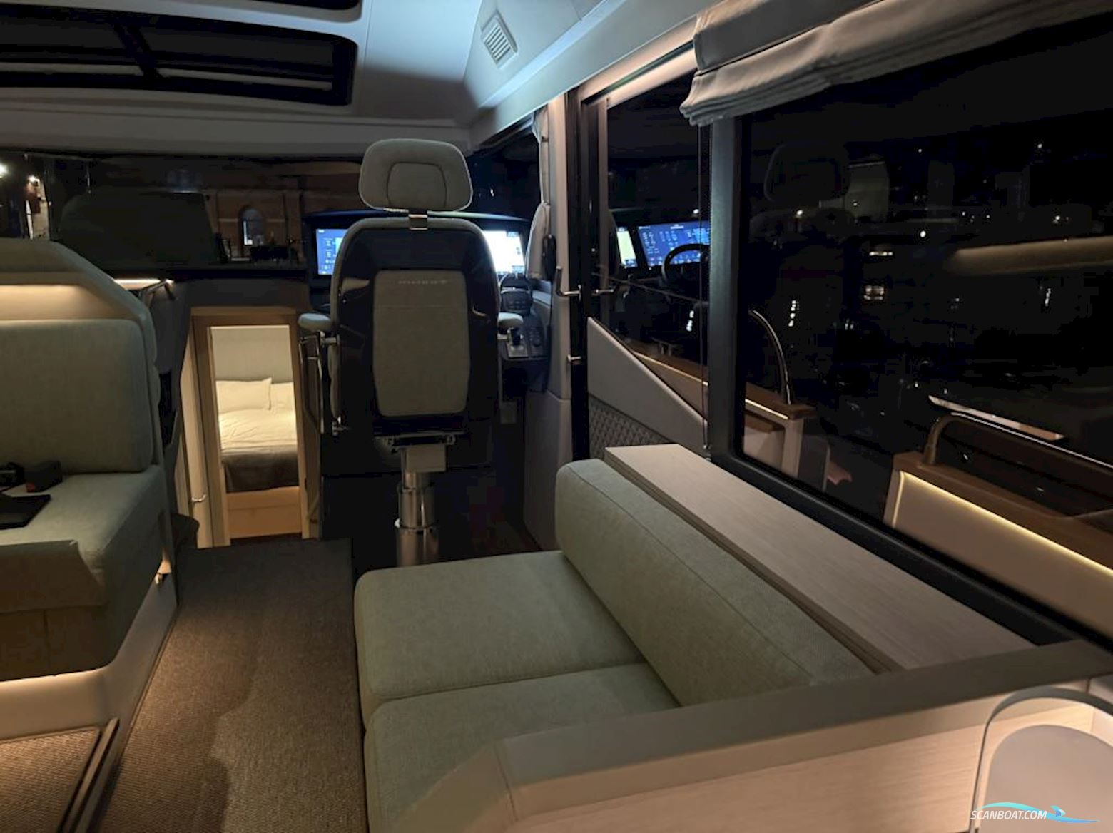 Nimbus 495 Flybridge