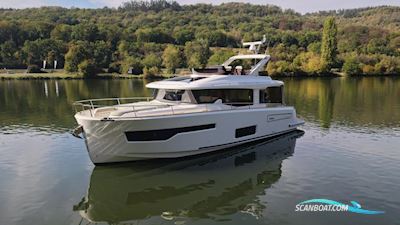 Nimbus 495 Flybridge Motorboot 2025, mit Volvo Penta Ips650 motor, Deutschland