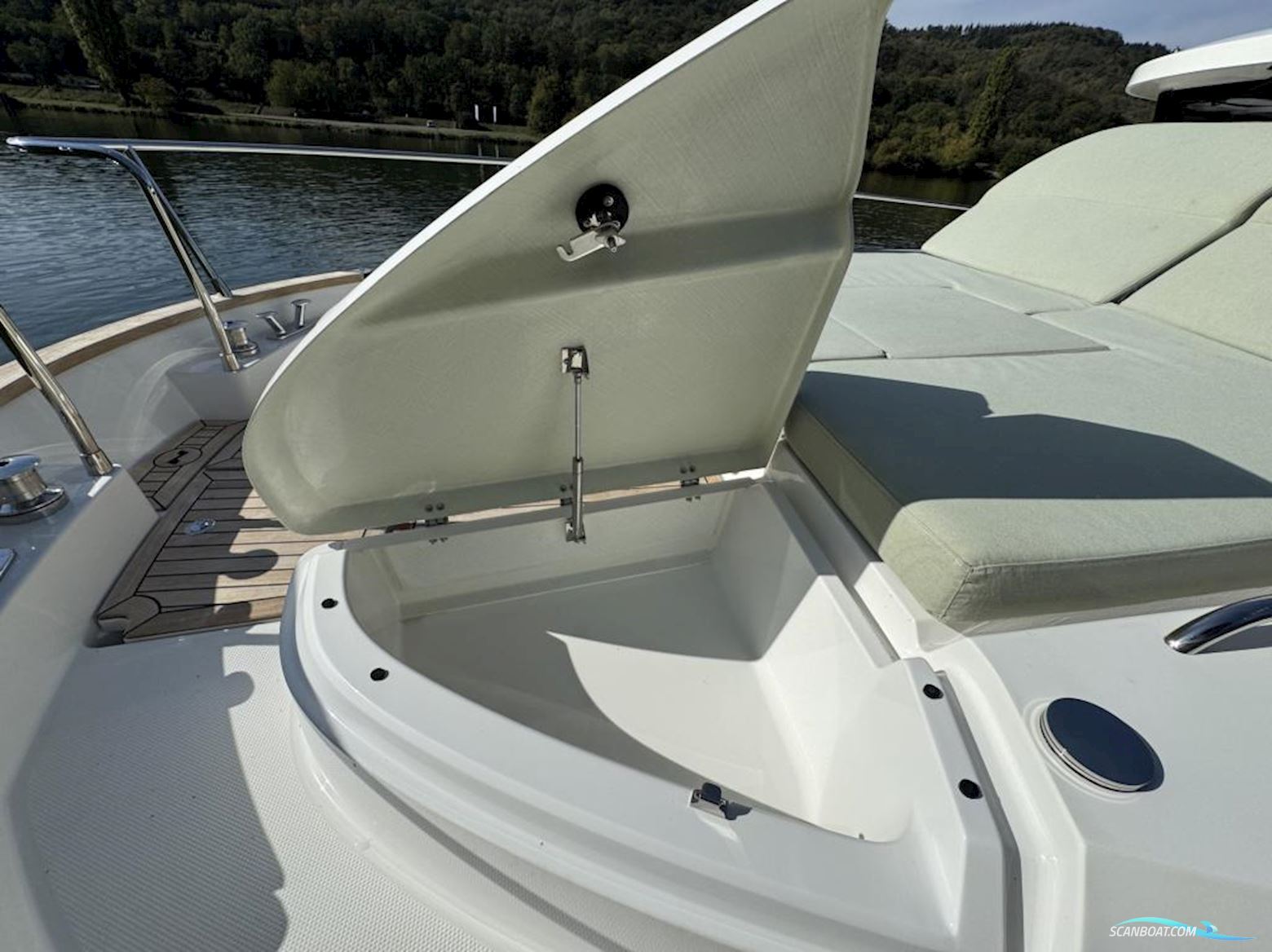 Nimbus 495 Flybridge