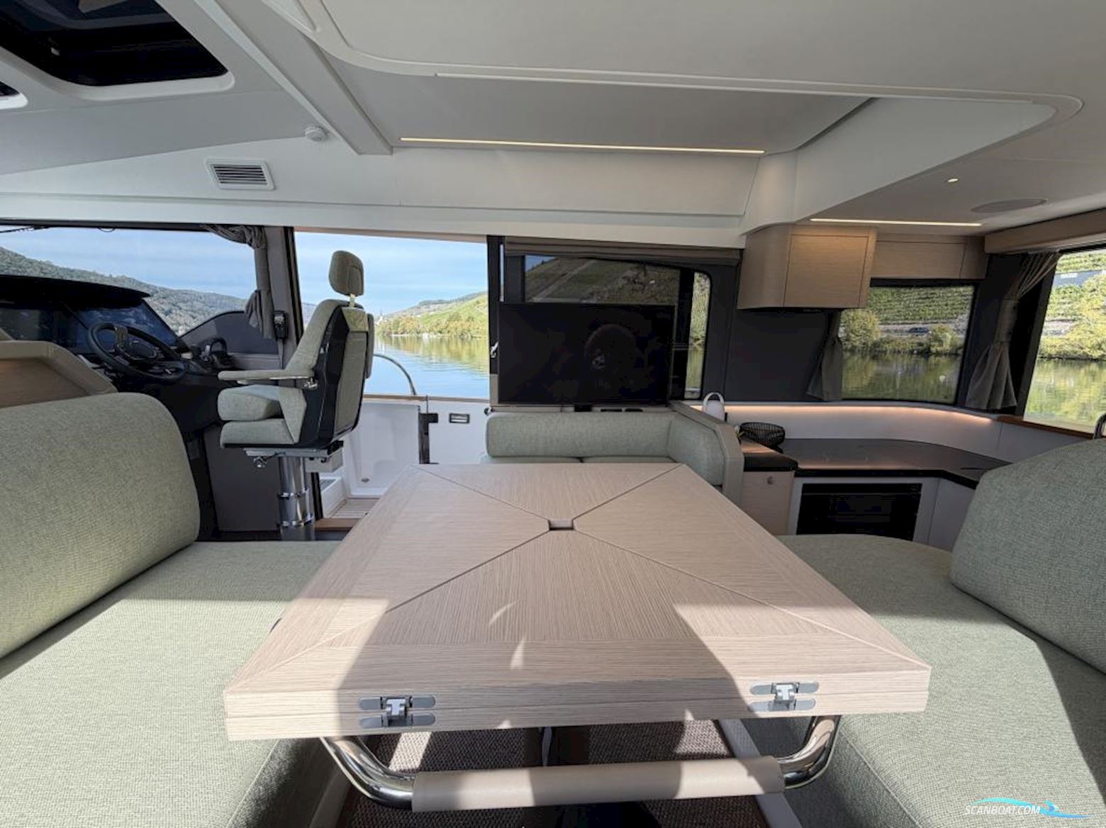Nimbus 495 Flybridge