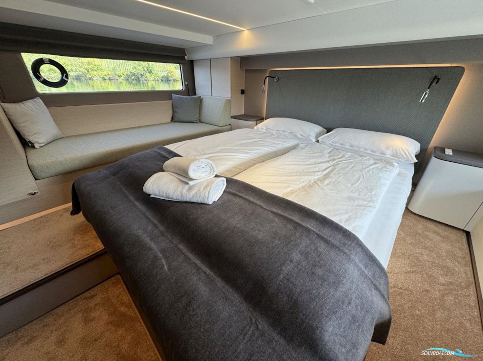 Nimbus 495 Flybridge