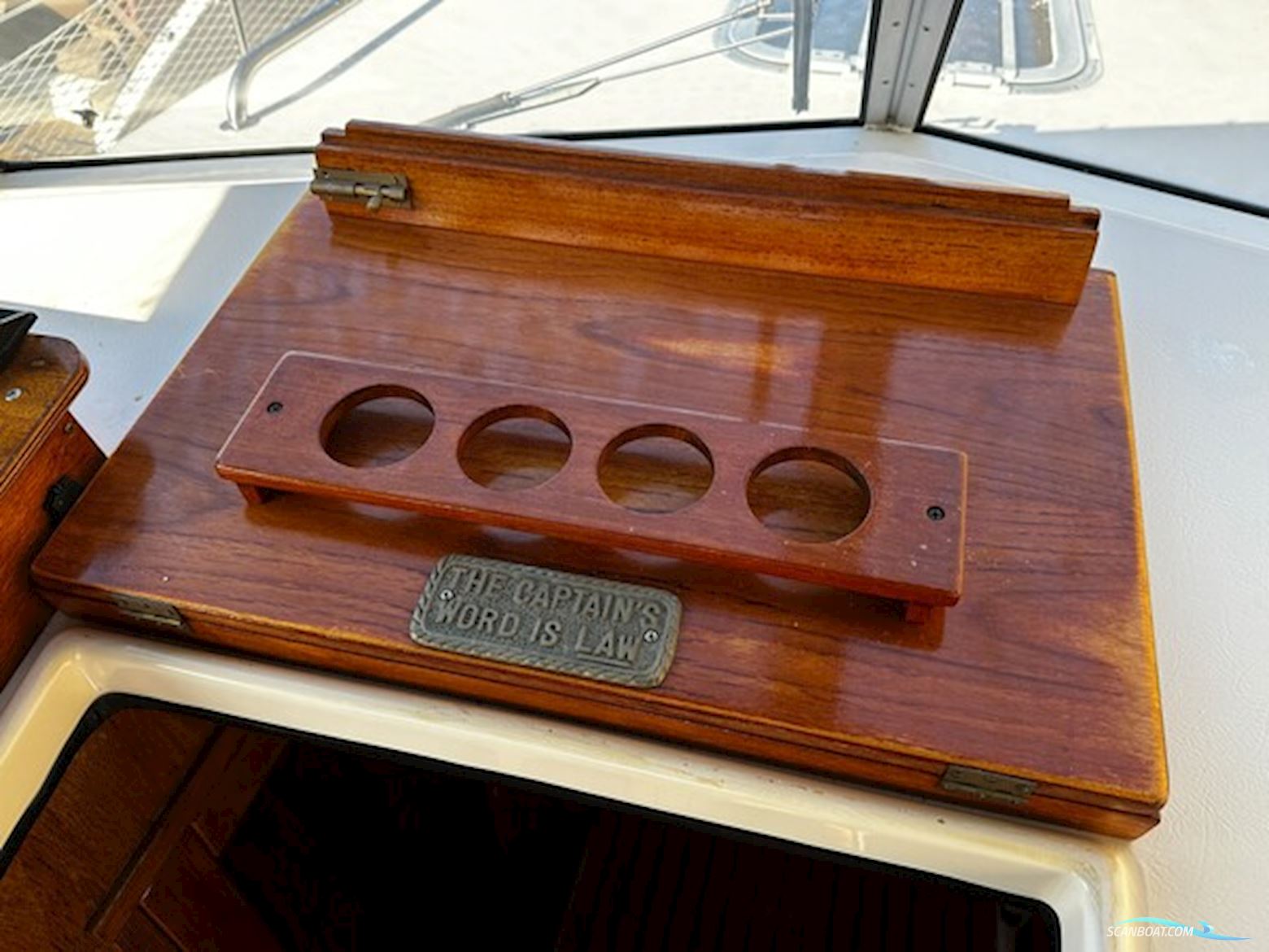 Nimbus 800 Turbo Med Volvo Penta Diesel Ferskvandskølet.