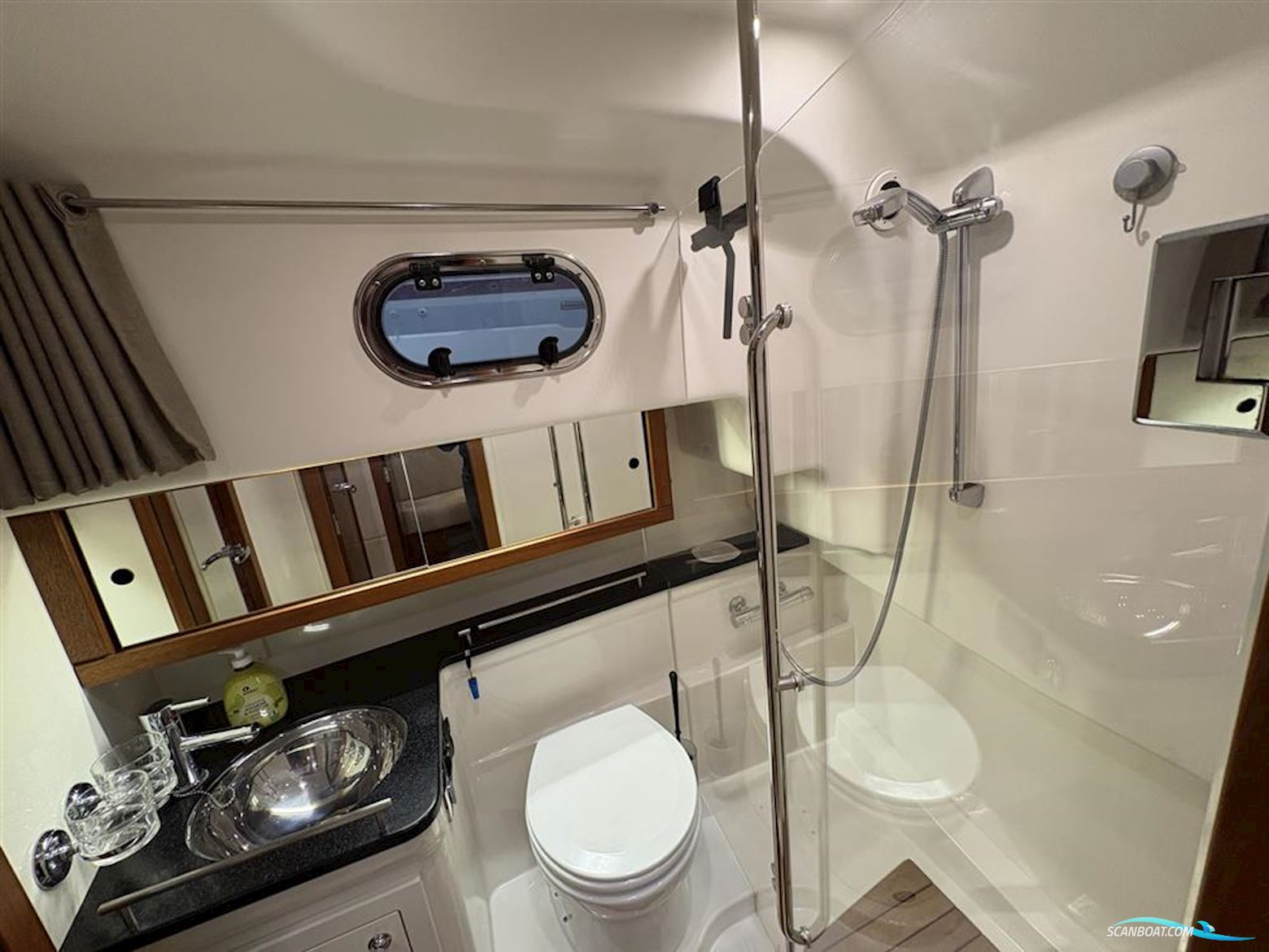 Nimbus boats 365 coupe