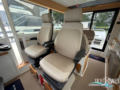 Nimbus C11 Motorboot 2023, mit Volvo Penta D4-320 Dpi motor, Deutschland