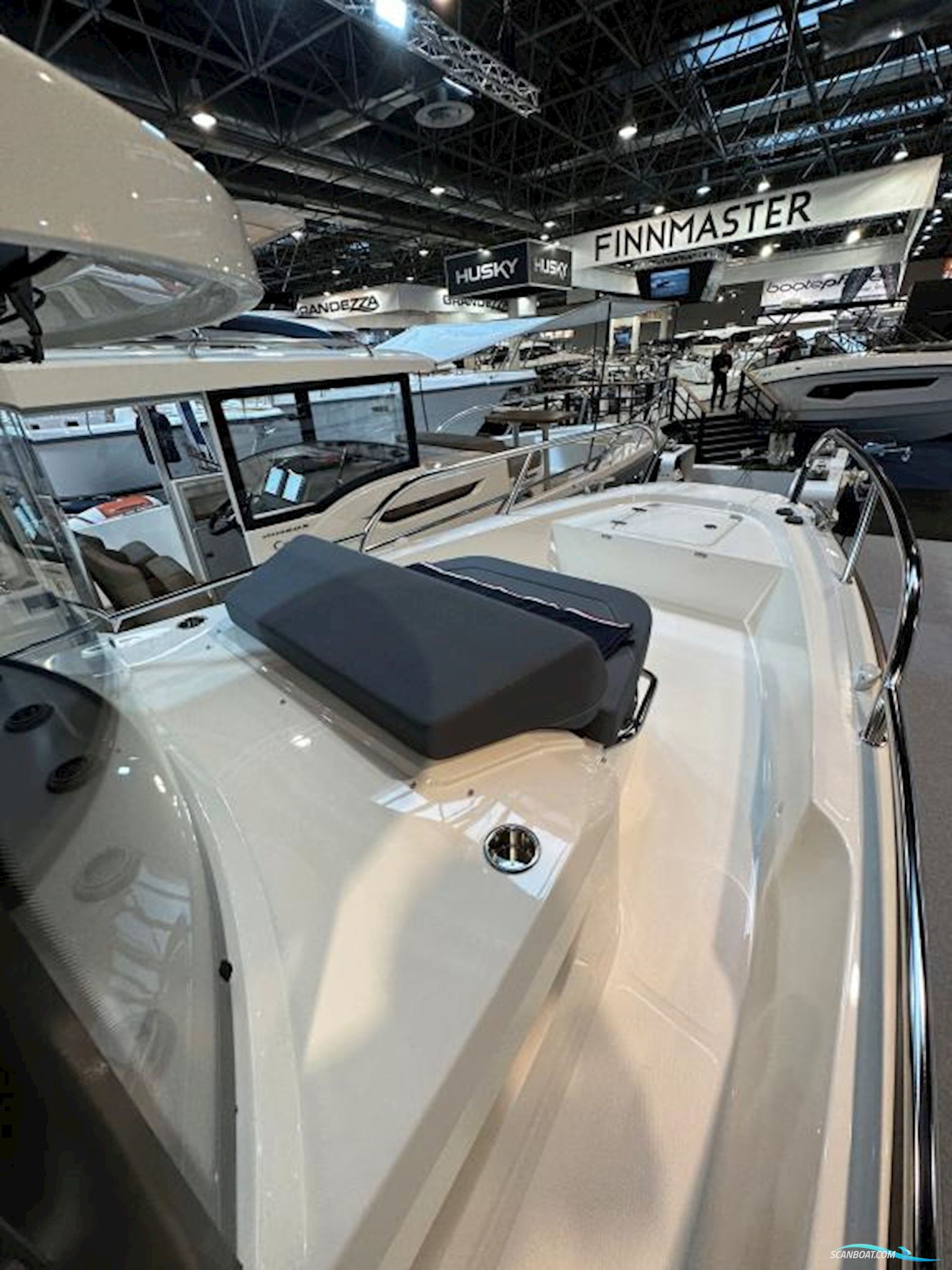 Nimbus C8 - Reserviert