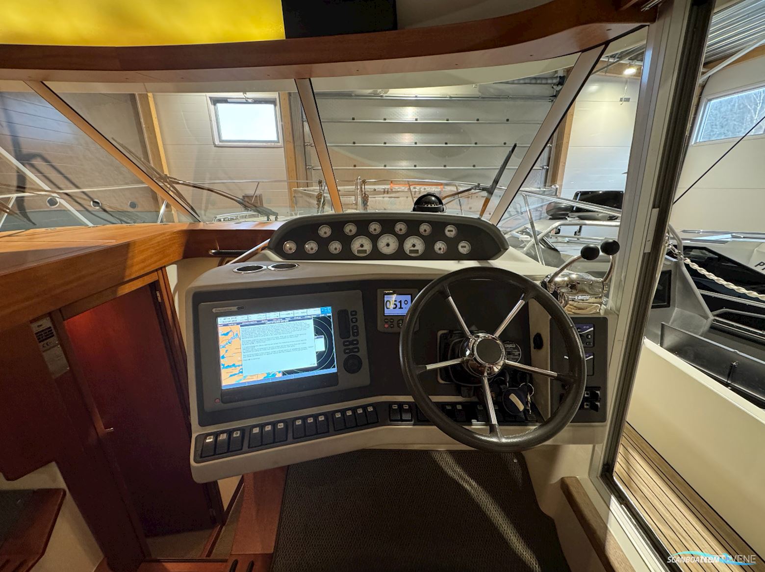 Nimbus Nova 43