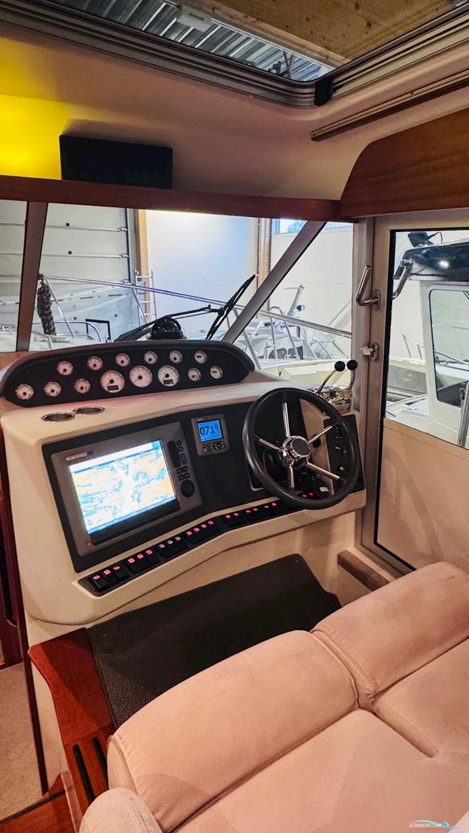 Nimbus Nova 43