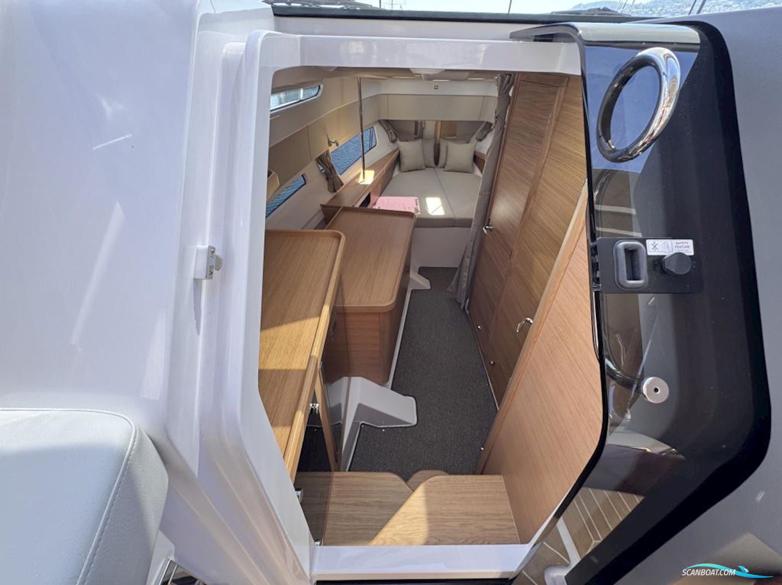 Nimbus SW 42 Targa