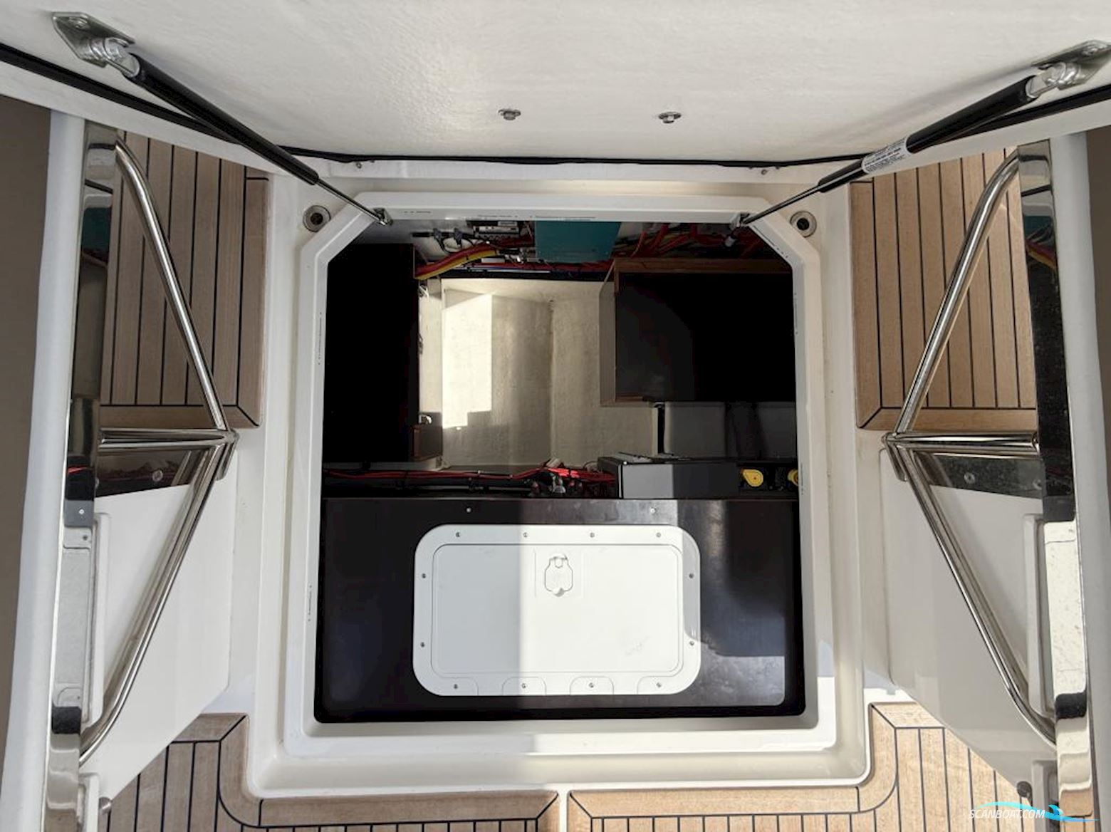 Nimbus T11 - Gyro, Lithiumpaket & Aircon