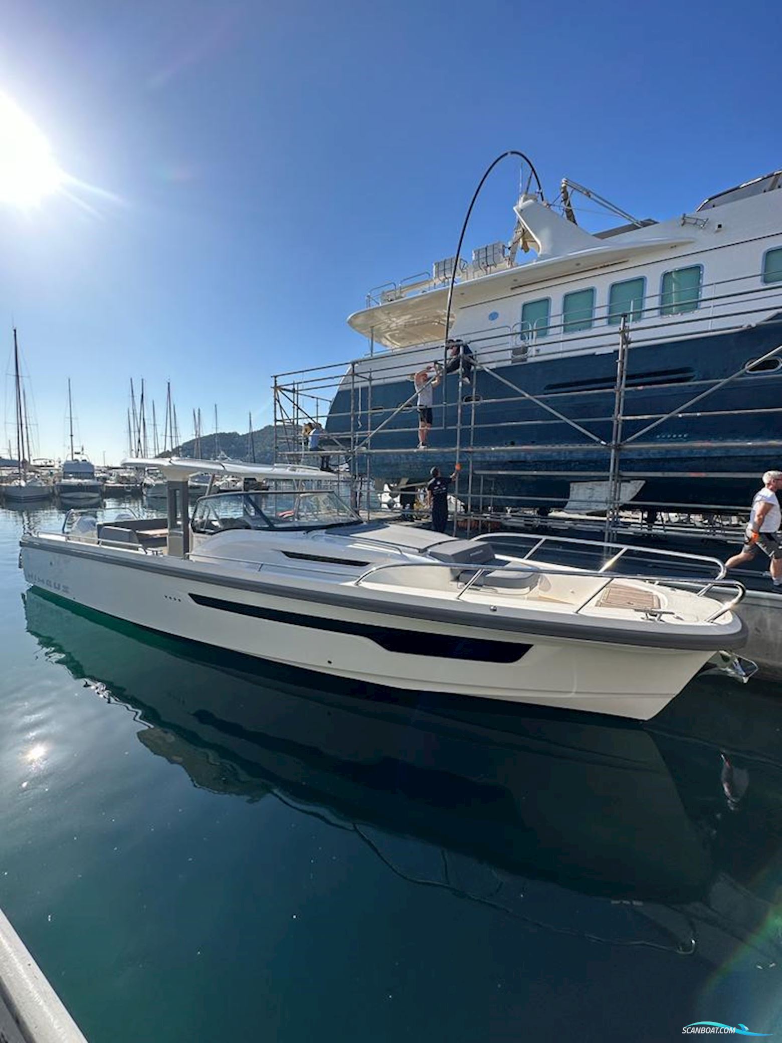 Nimbus T11 Motorboot 2022, mit Mercury motor, Frankreich