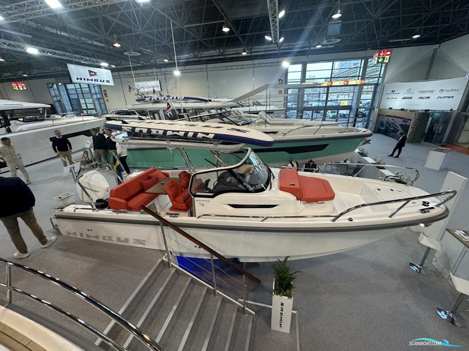 Nimbus T8 Motorboot 2024, mit Mercury motor, Frankreich