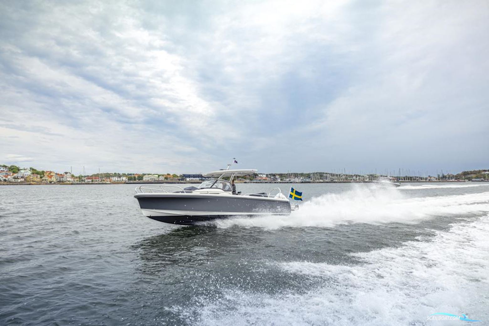 Nimbus T8 Motorboot 2025, mit Mercury motor, Sweden