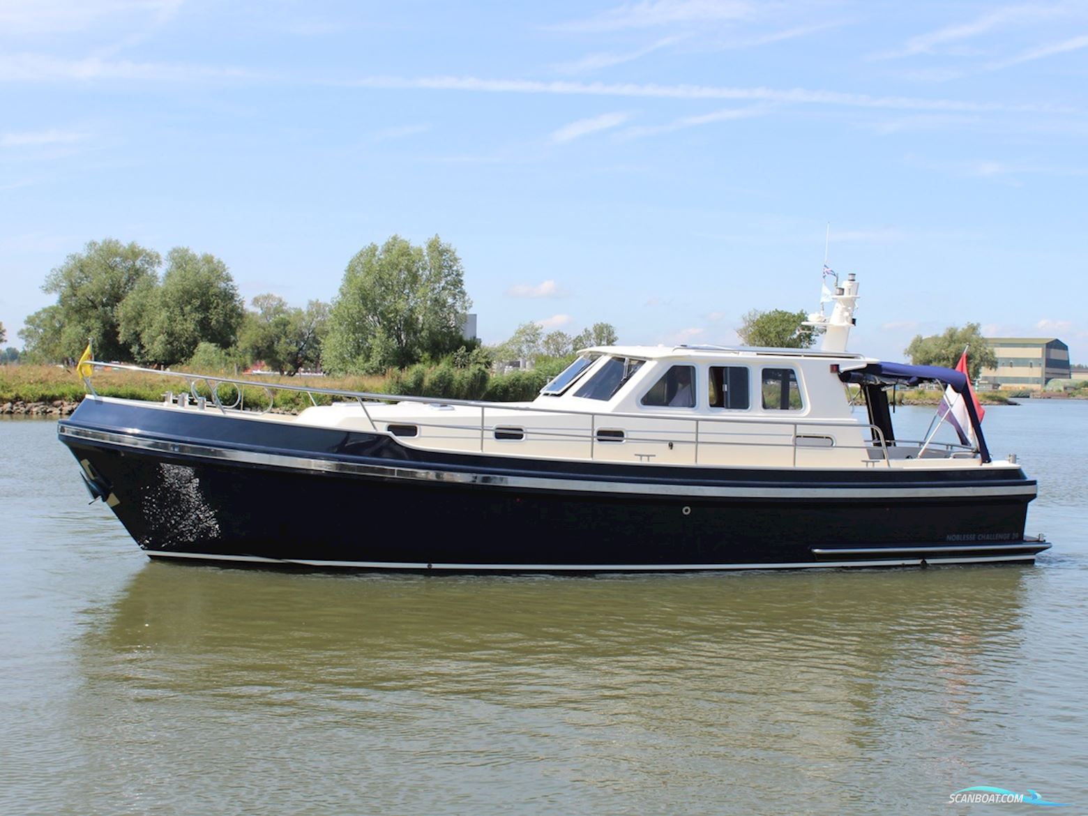 Noblesse Challenge 39 Motorboot 2004, Niederlande