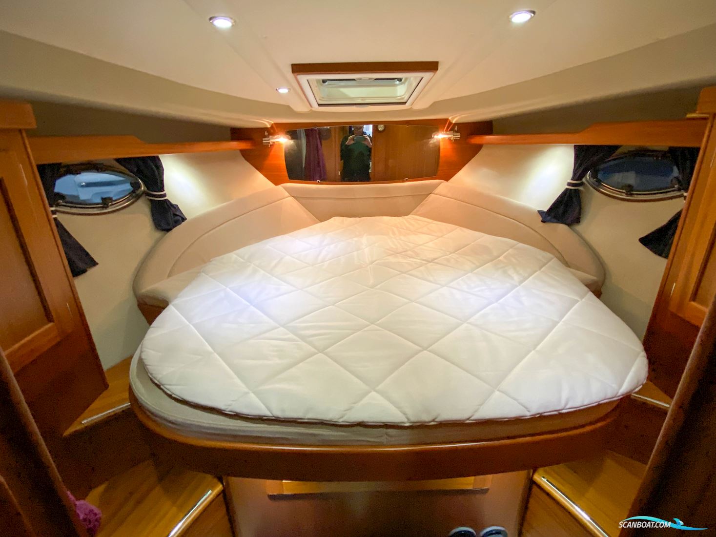 Nord West 370 Flybridge