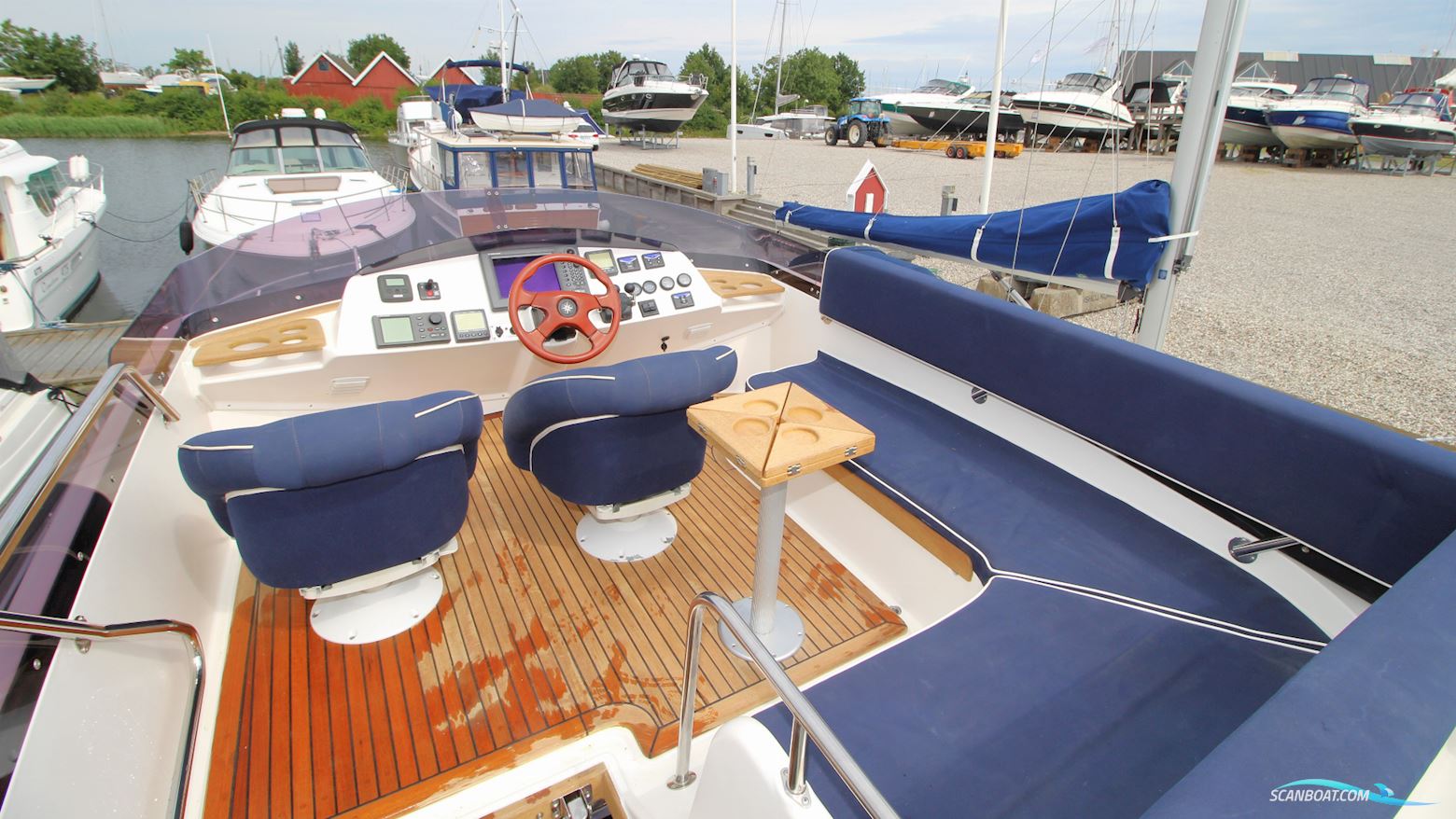 Nord West 390 Flybridge 