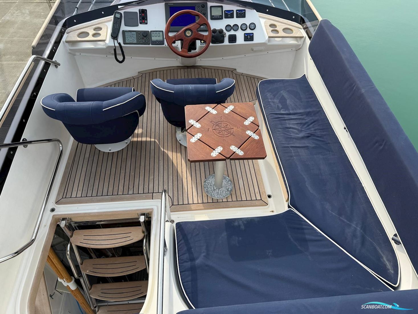 Nord West 390 Flybridge