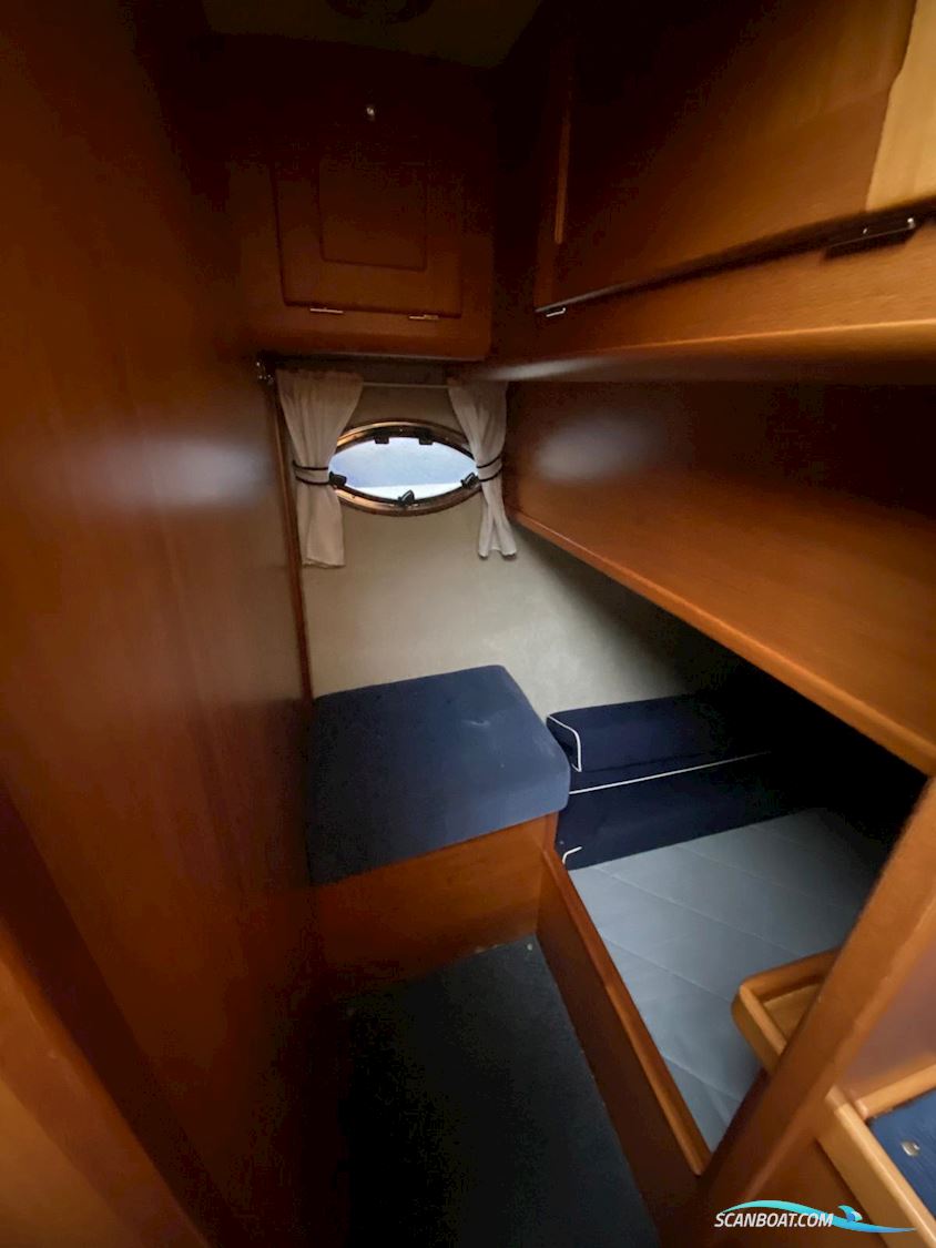 Nord West 390 Flybridge