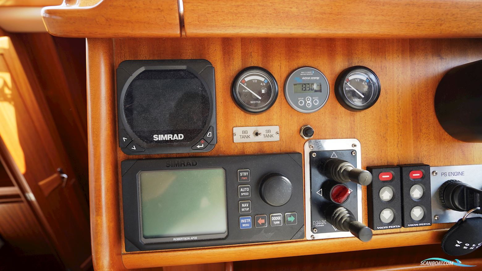 Nord West 390 Flybridge