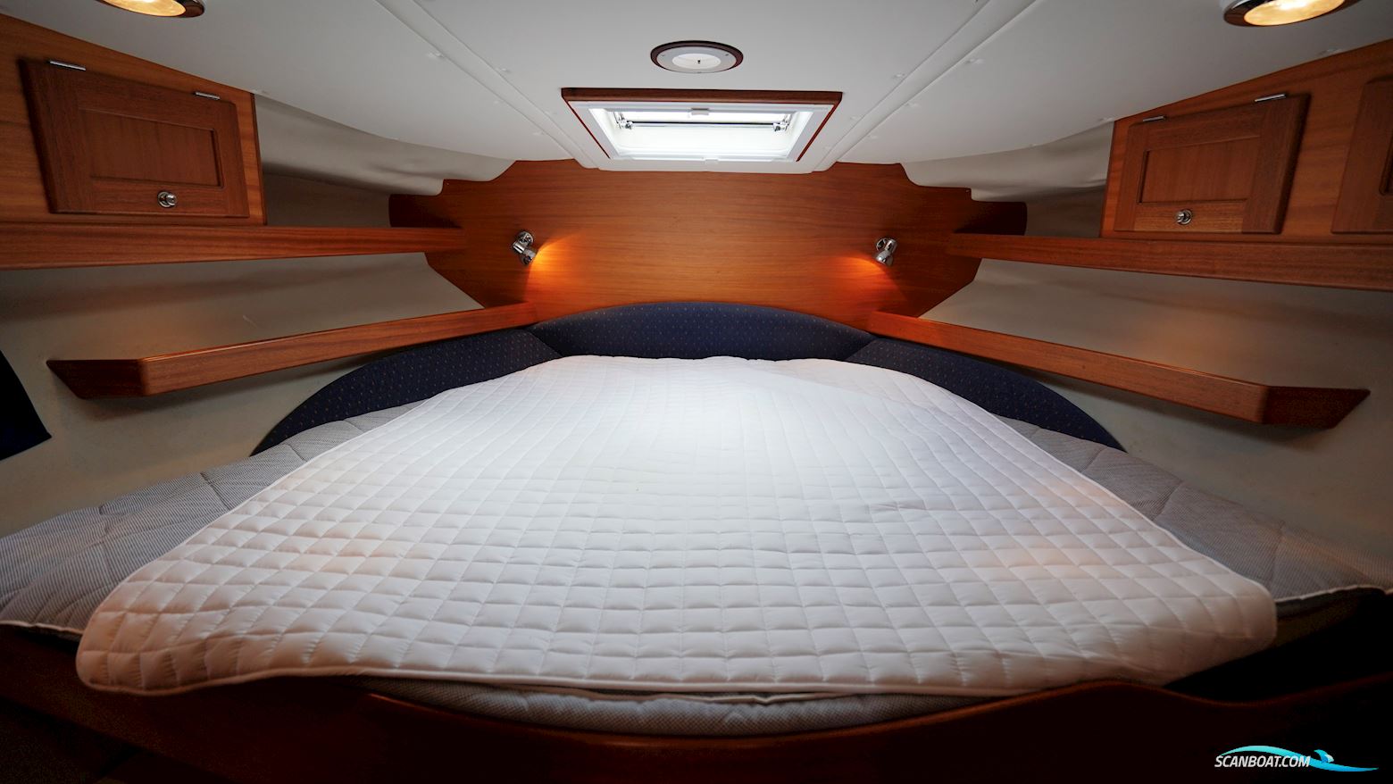 Nord West 390 Flybridge