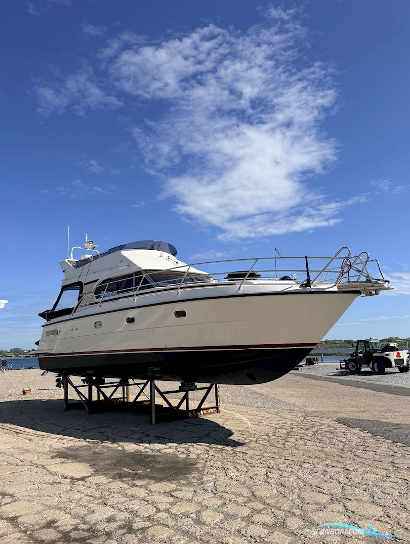 Nord West 390 Flybridge