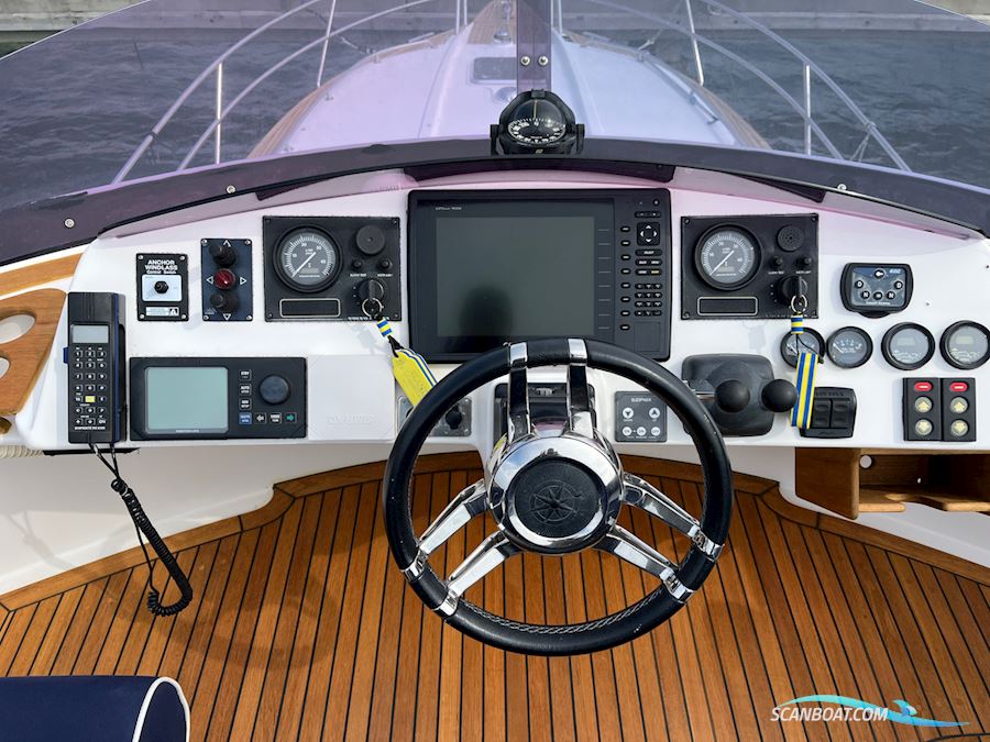 Nord West 390 Flybridge