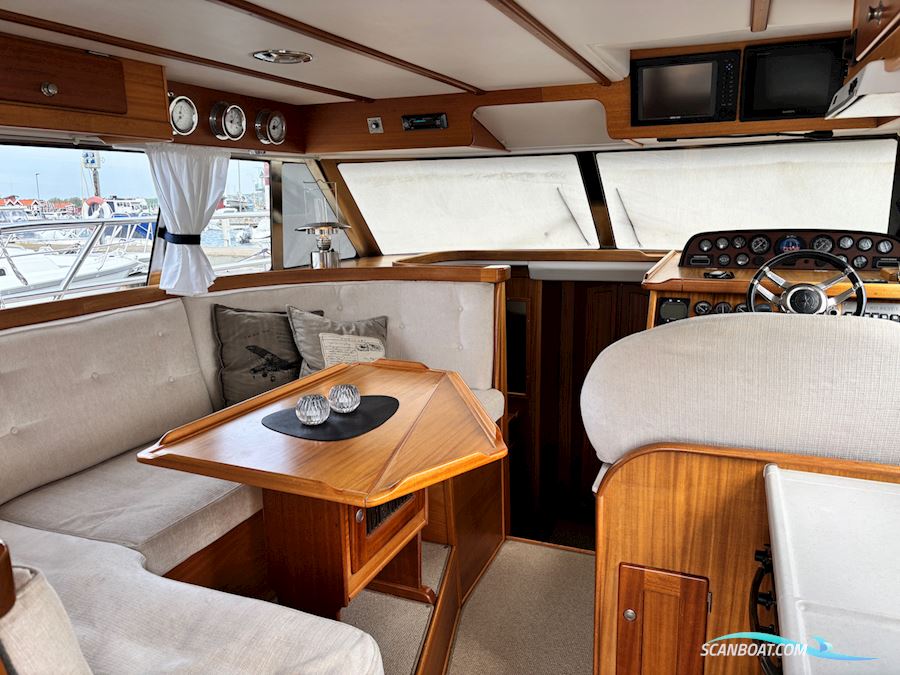 Nord West 390 Flybridge